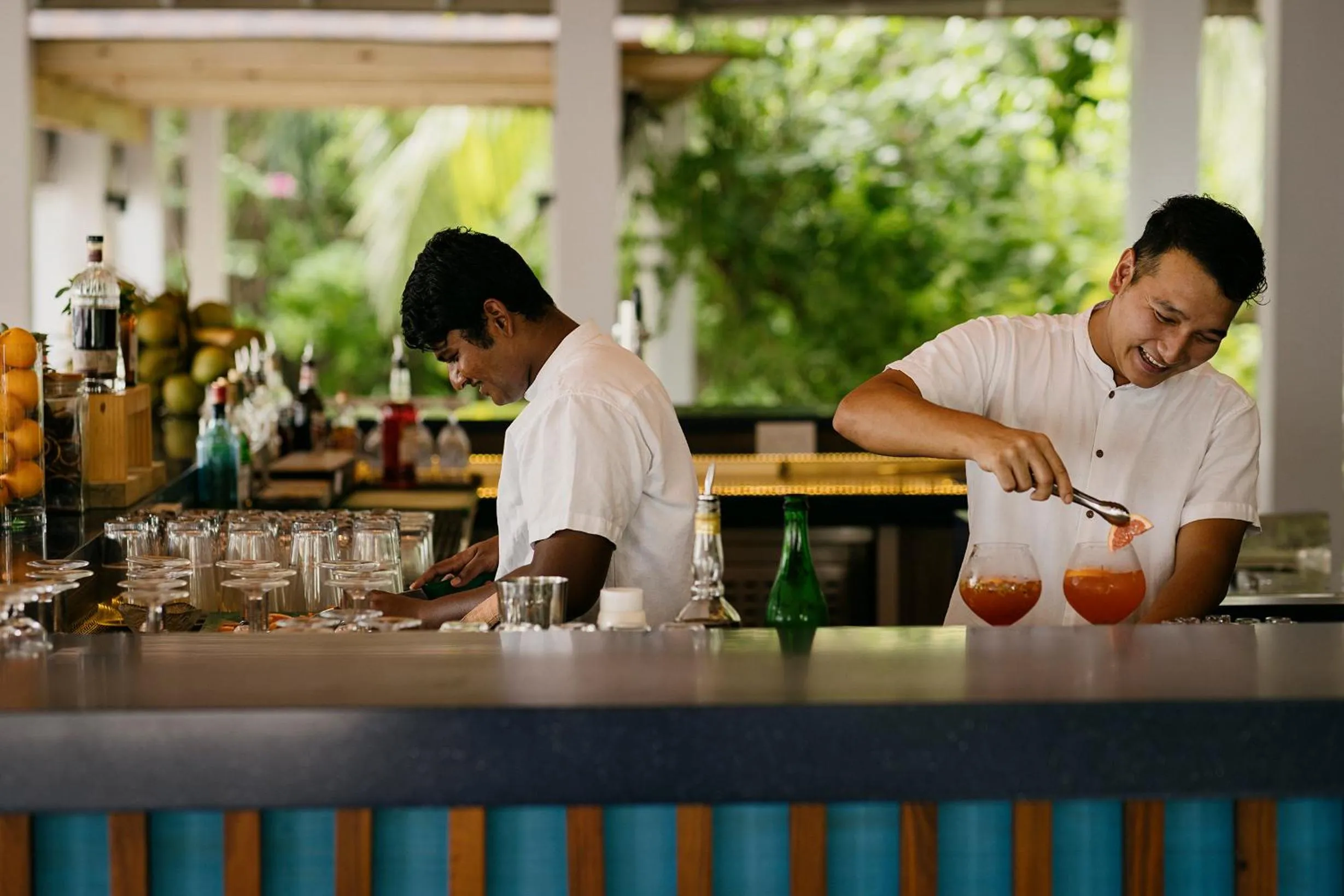 Lounge or bar in Dhigali Maldives - A Premium All-Inclusive Resort