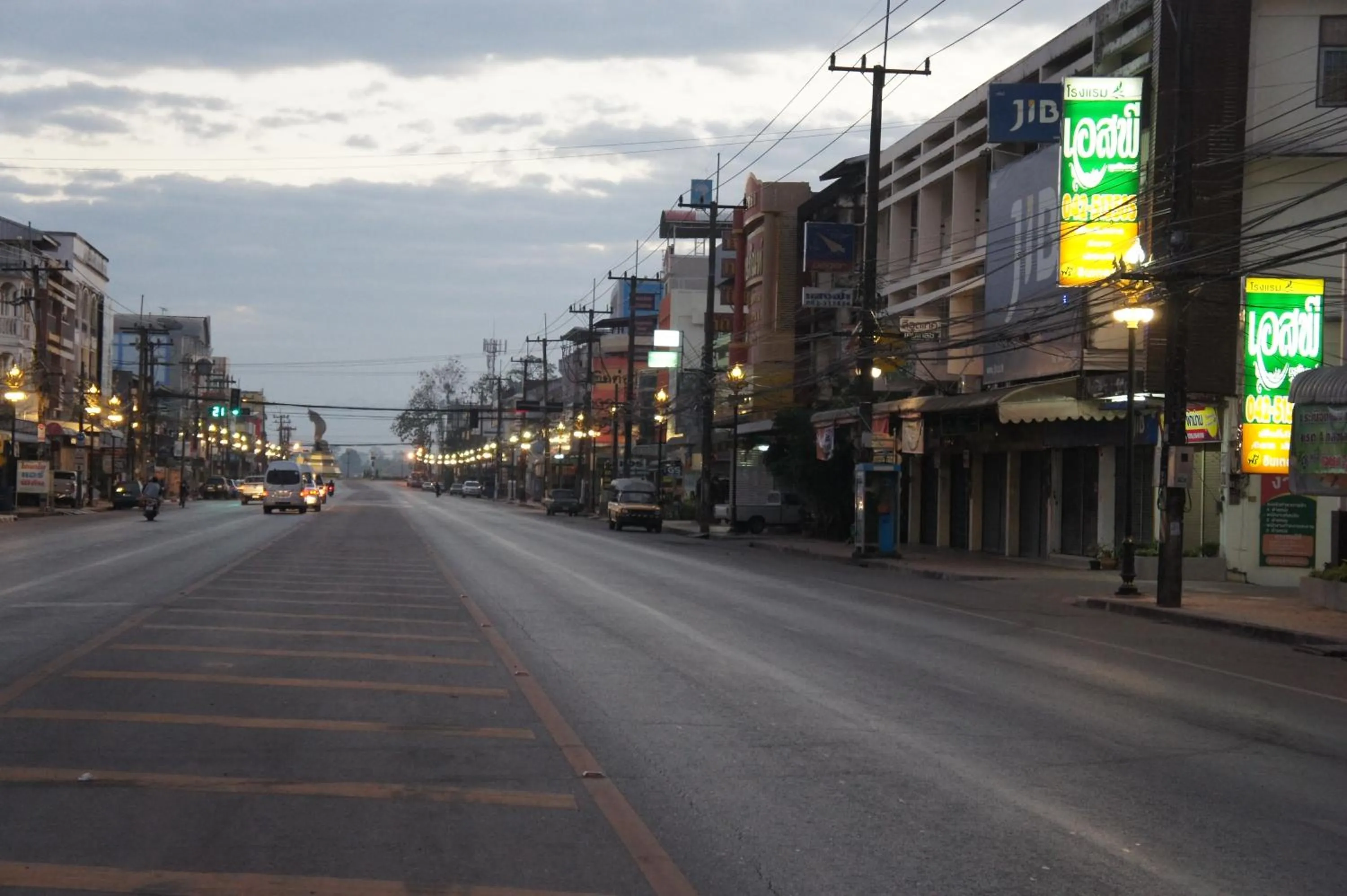 Facade/entrance in SP Residence