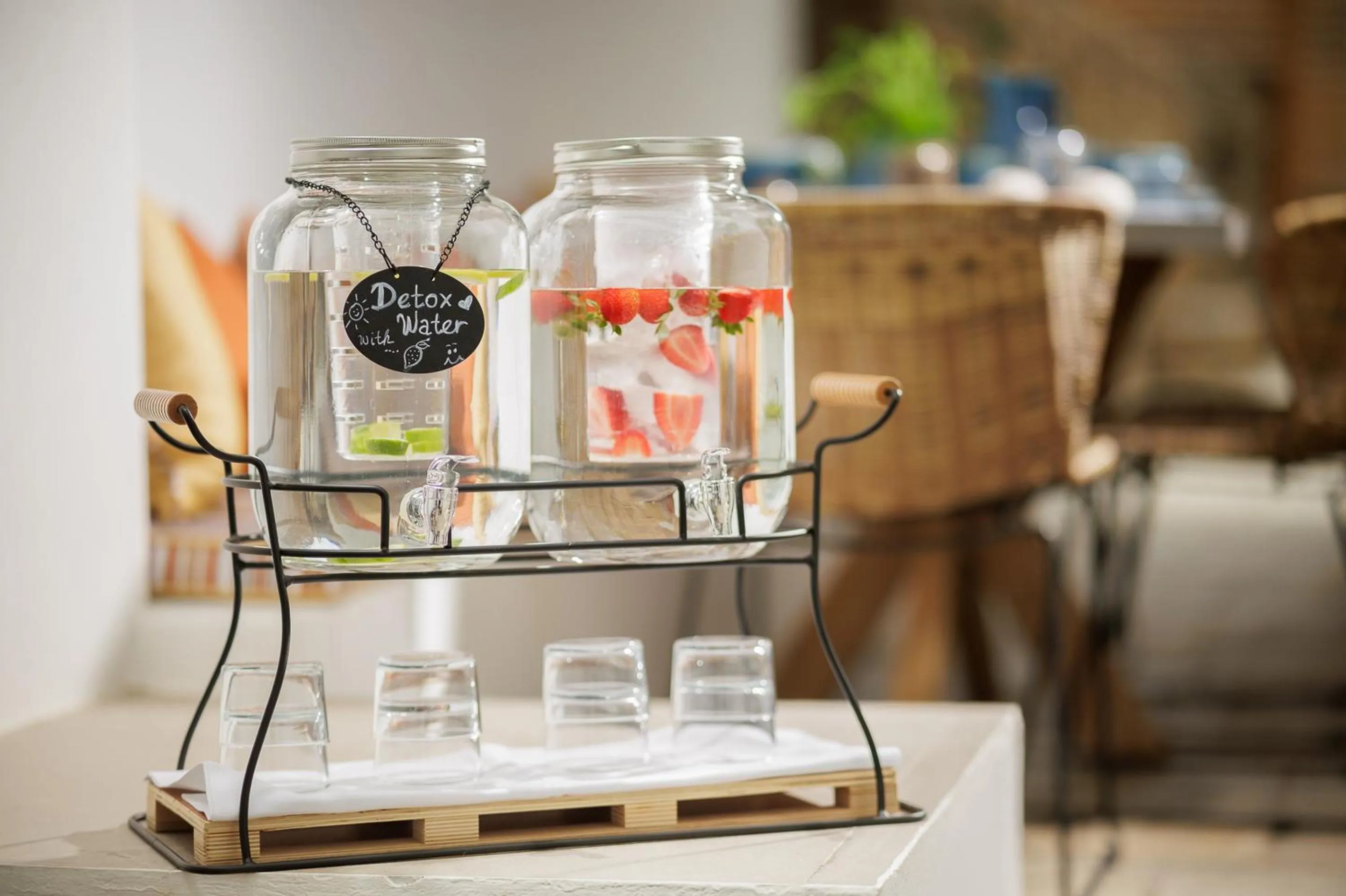 Breakfast in Sifnos House - Rooms and SPA