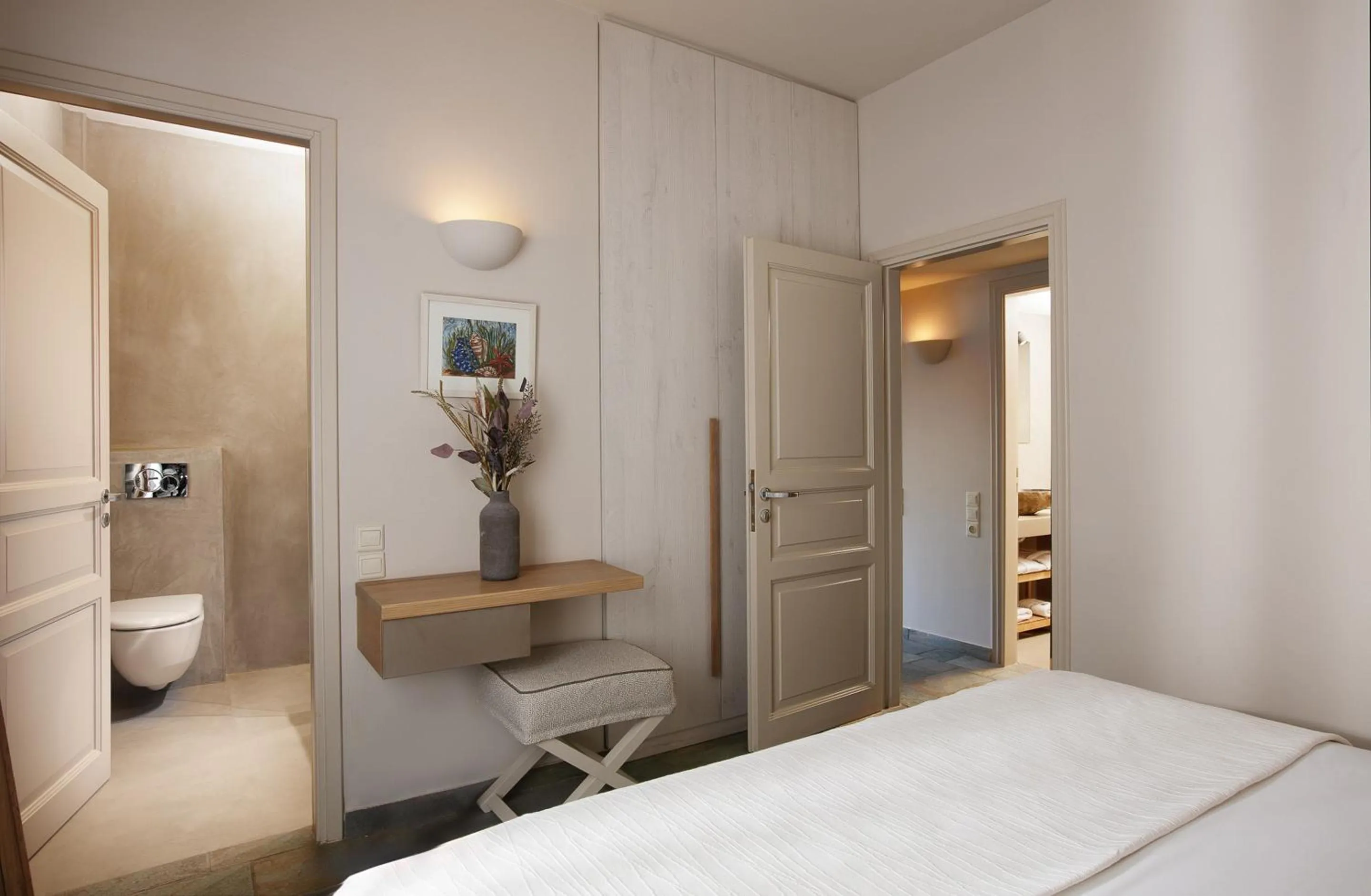 Bed in Sifnos House - Rooms and SPA