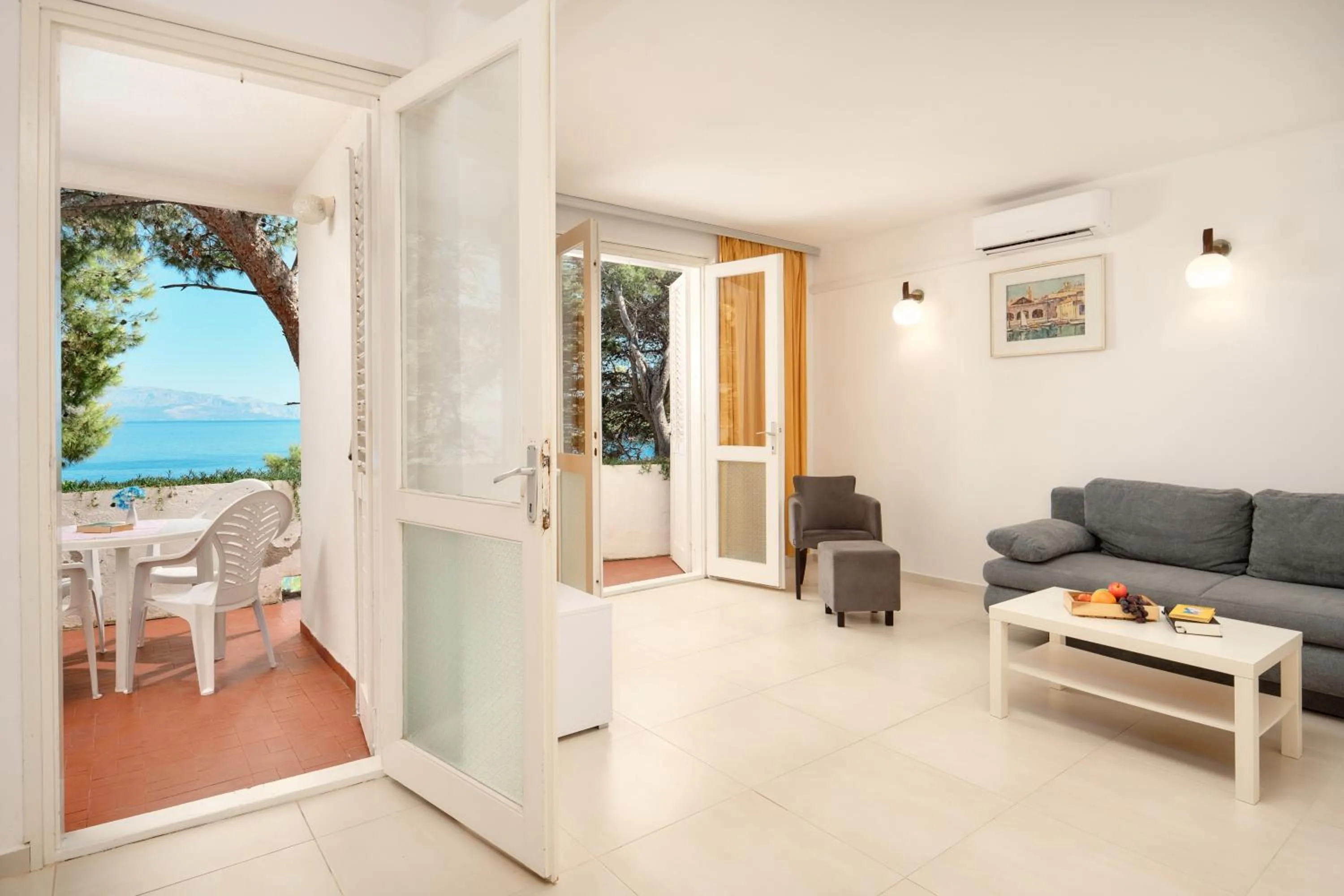 Living room in Fontana Resort