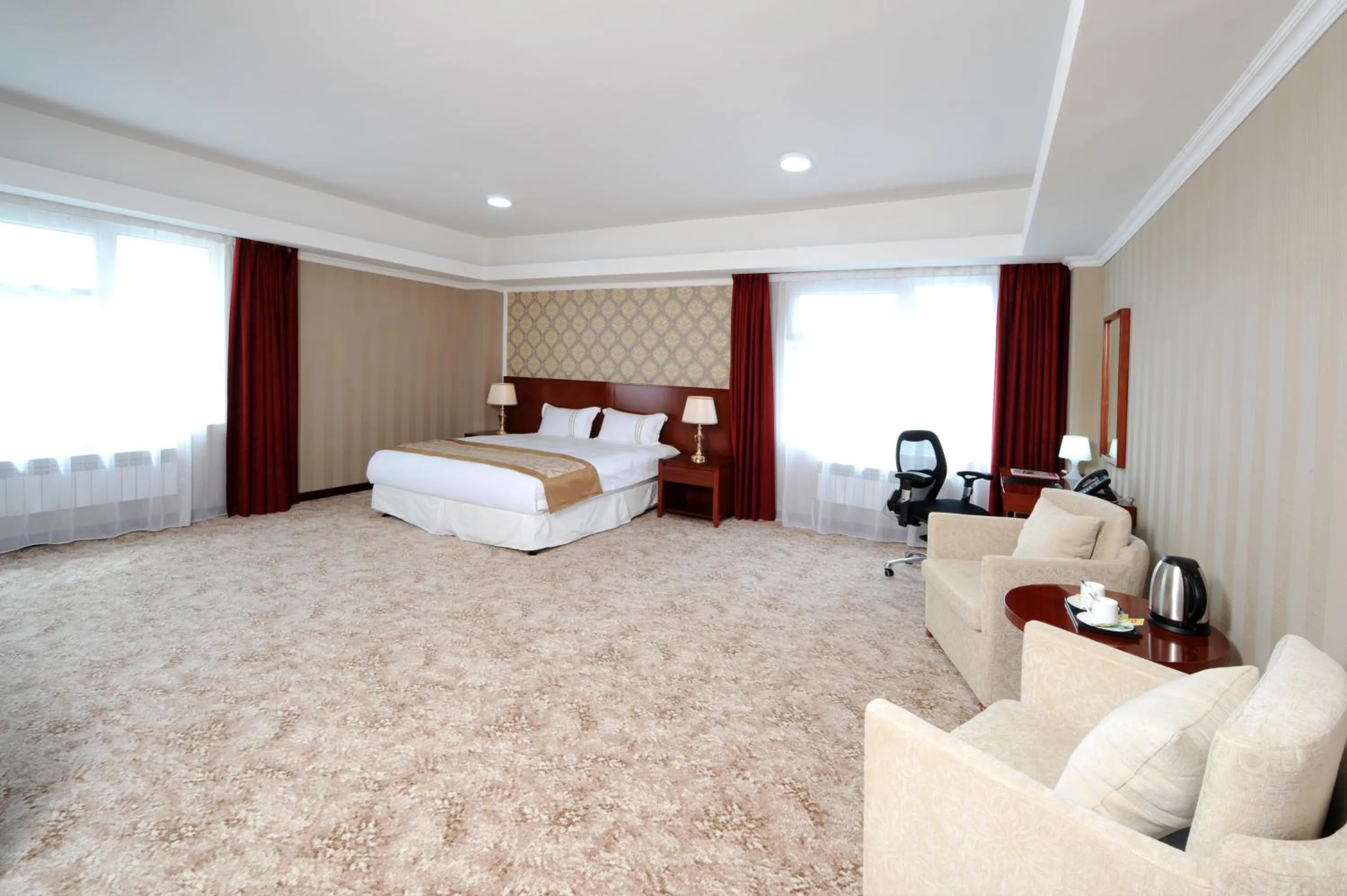 Bedroom, Bed in Alpha Hotel Ulaanbaatar