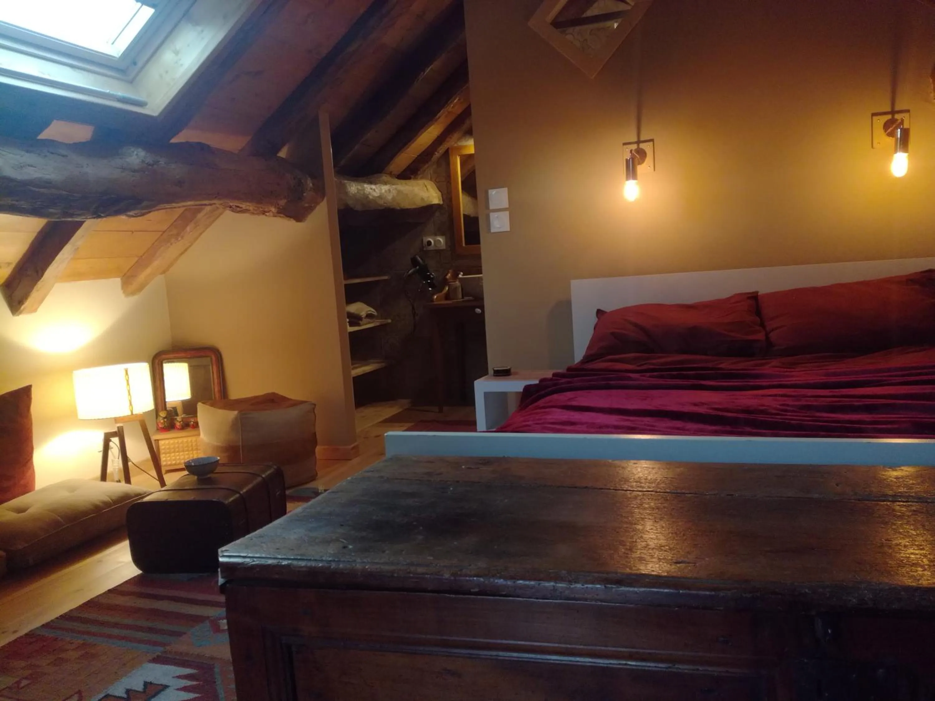 Photo of the whole room, Bed in chambres et table d'hôtes du Péré