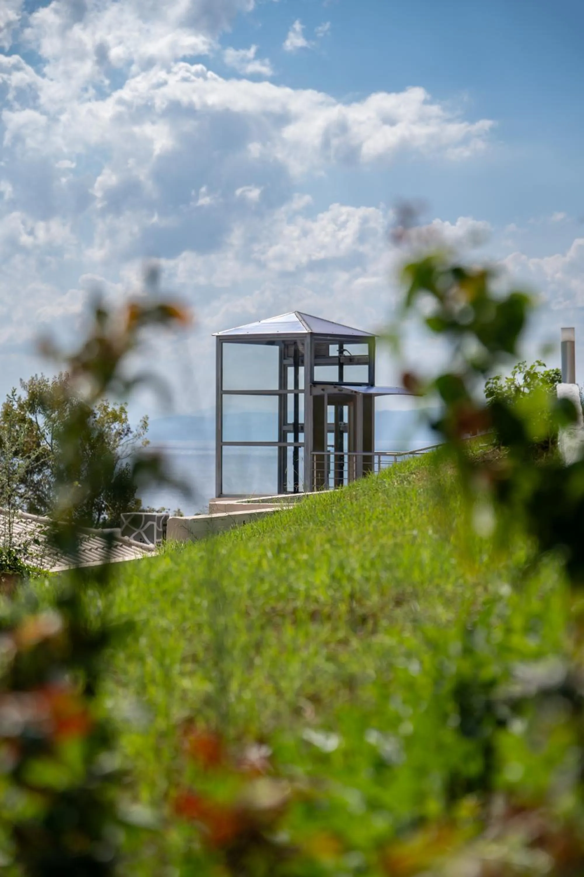elevator in La Luna Hotel