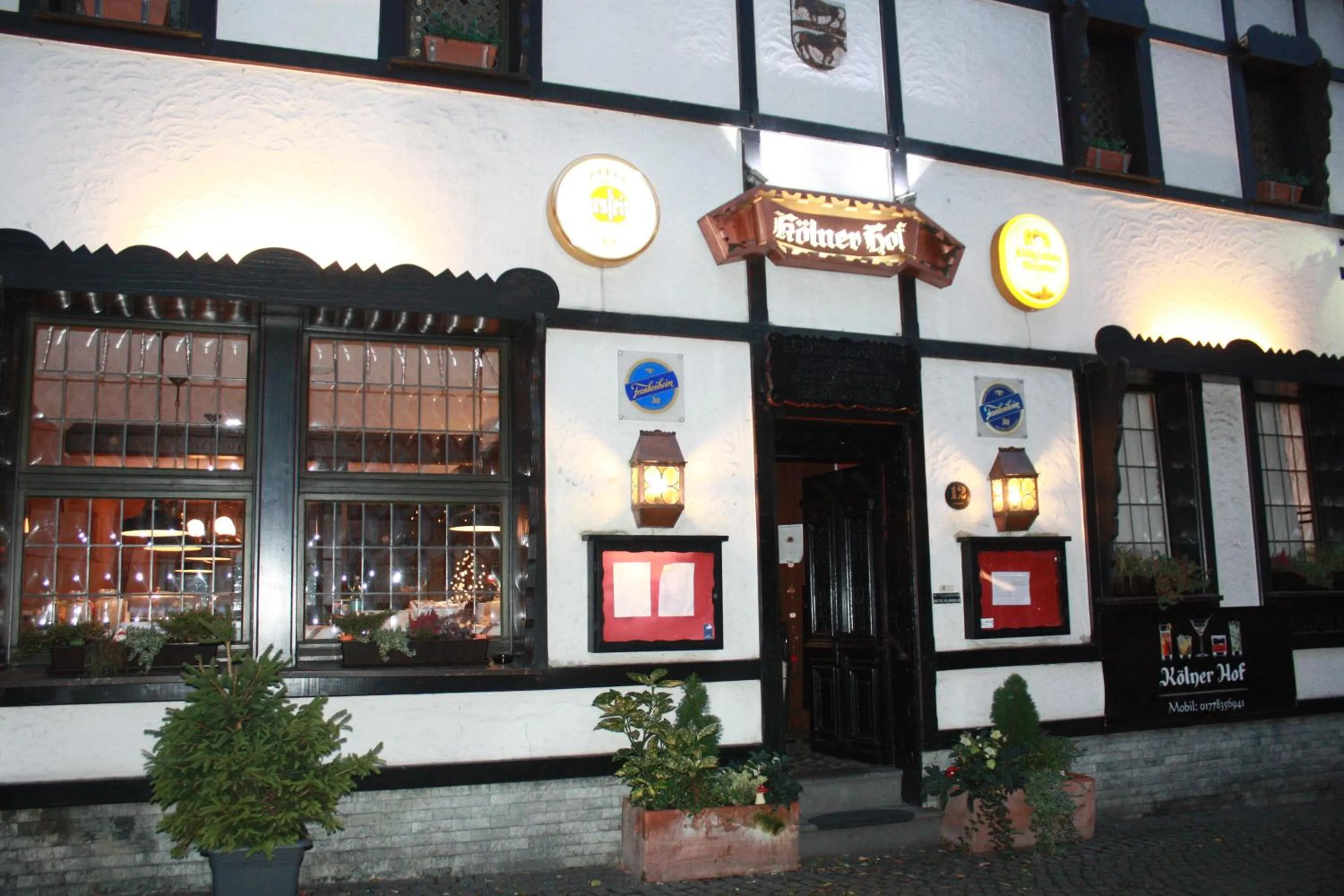 Property building in Hotel Kölner Hof