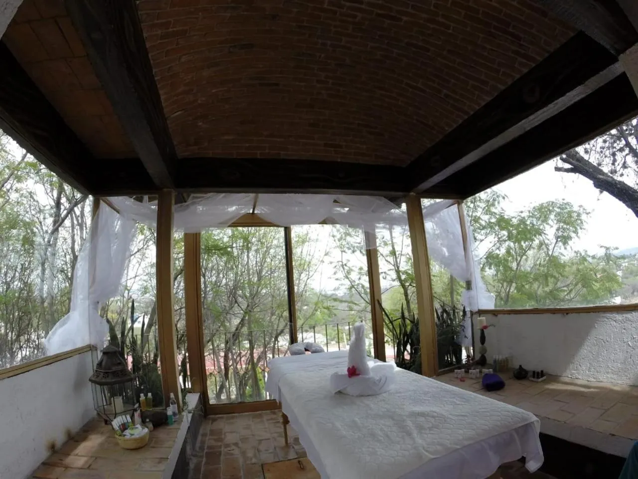 Massage in Casa Pahpaqui