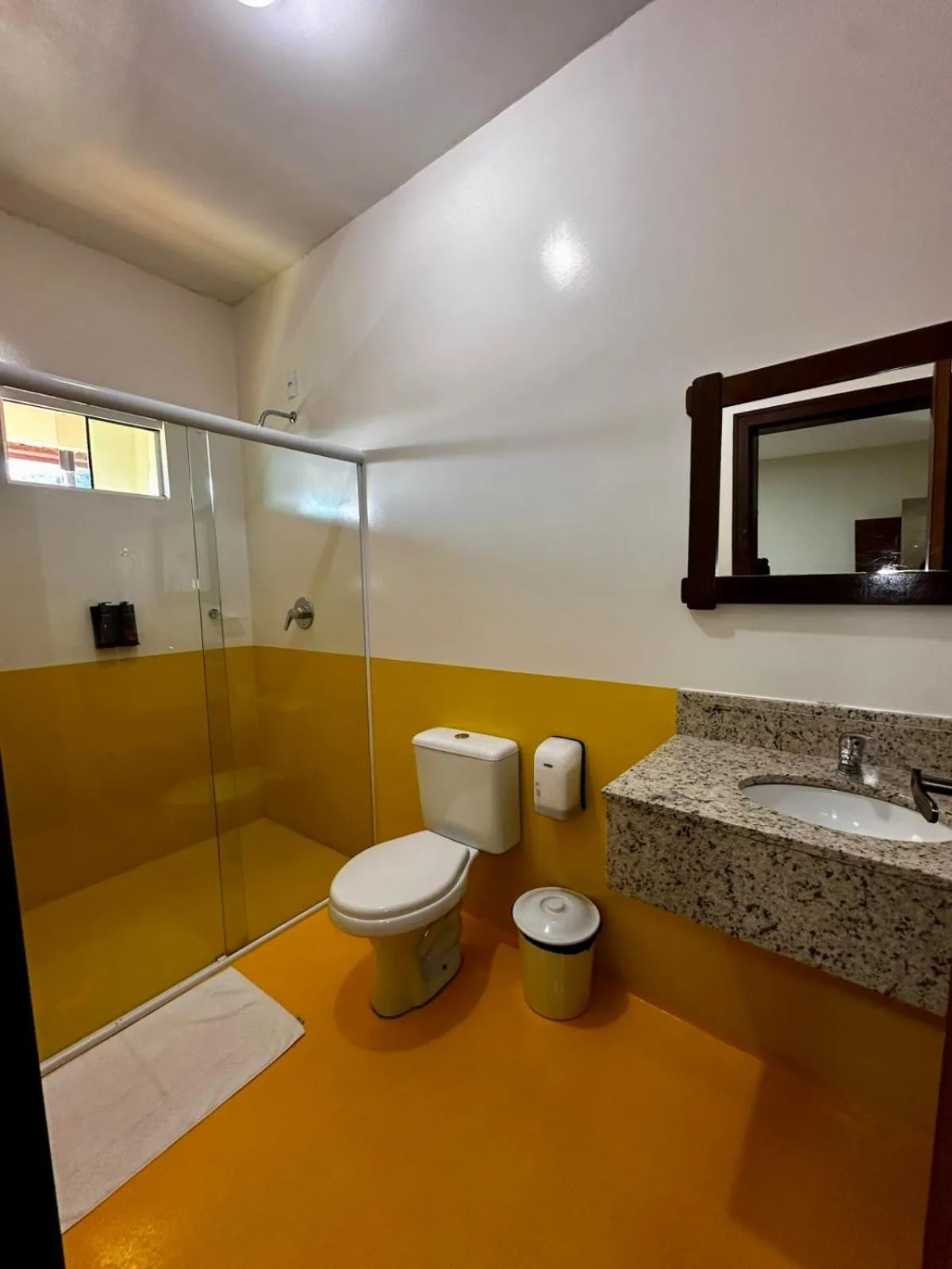 Bathroom in Pousada Recanto das Cores