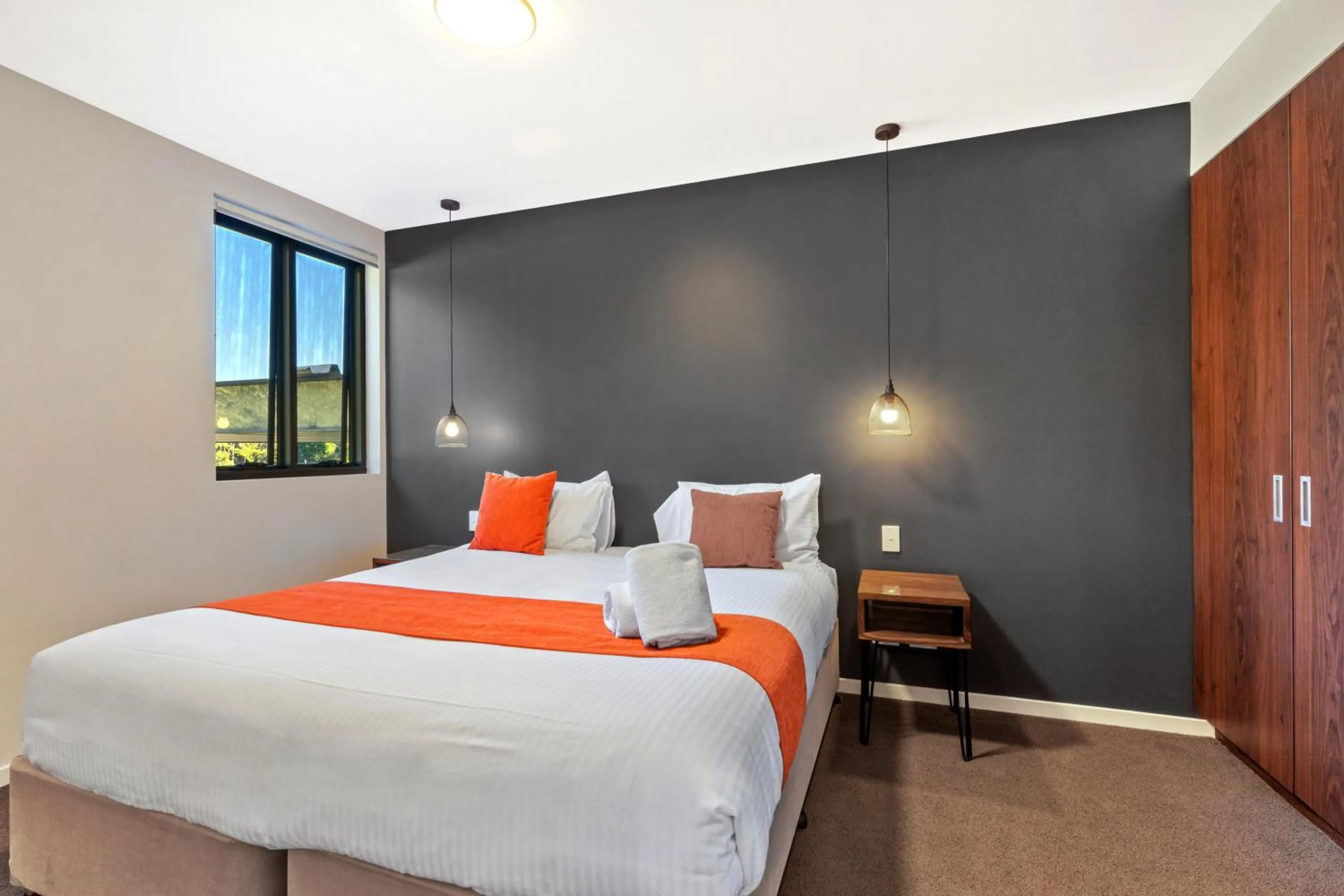 Bedroom, Bed in Altitude On Montville