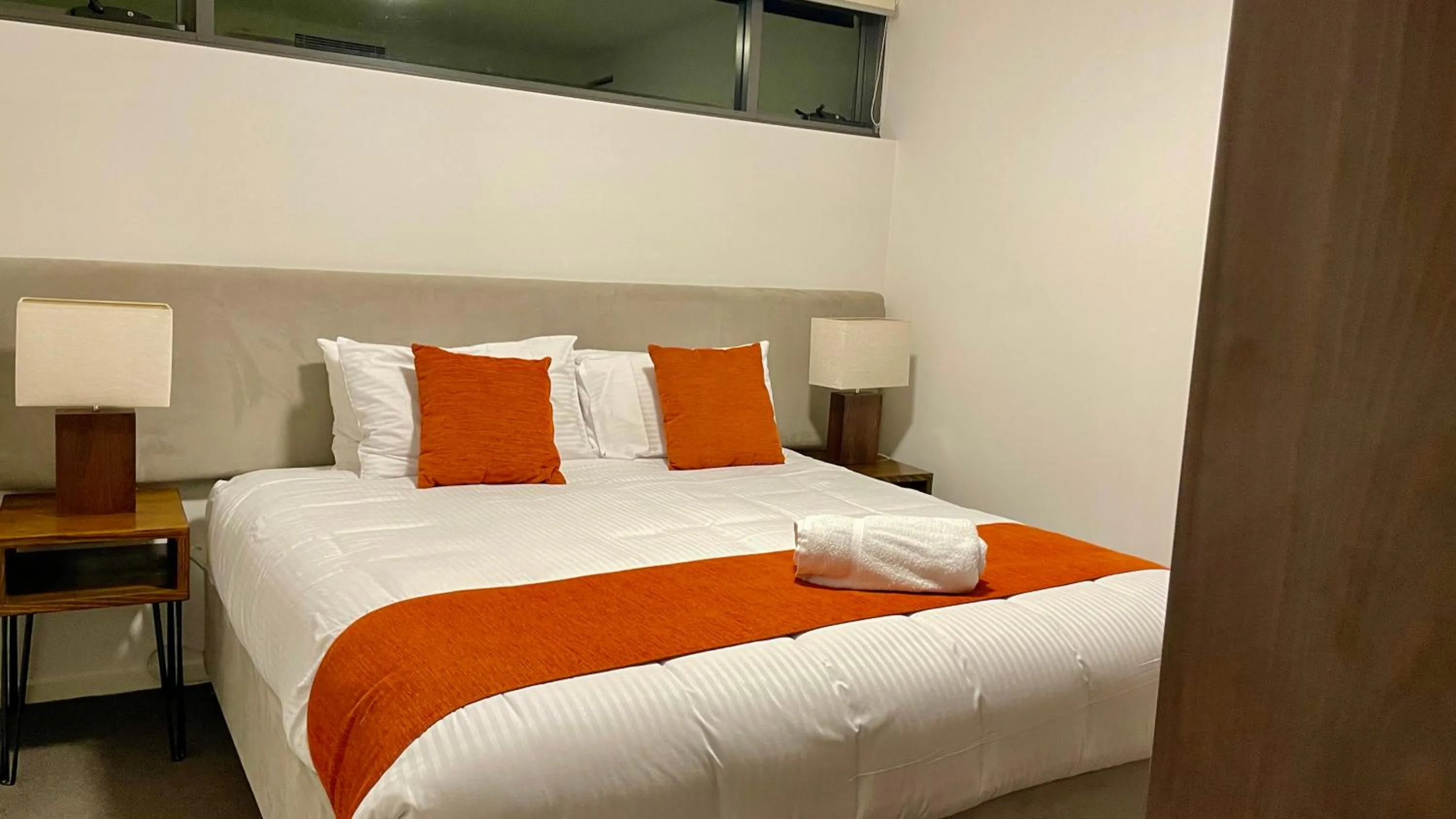 Bed in Altitude On Montville