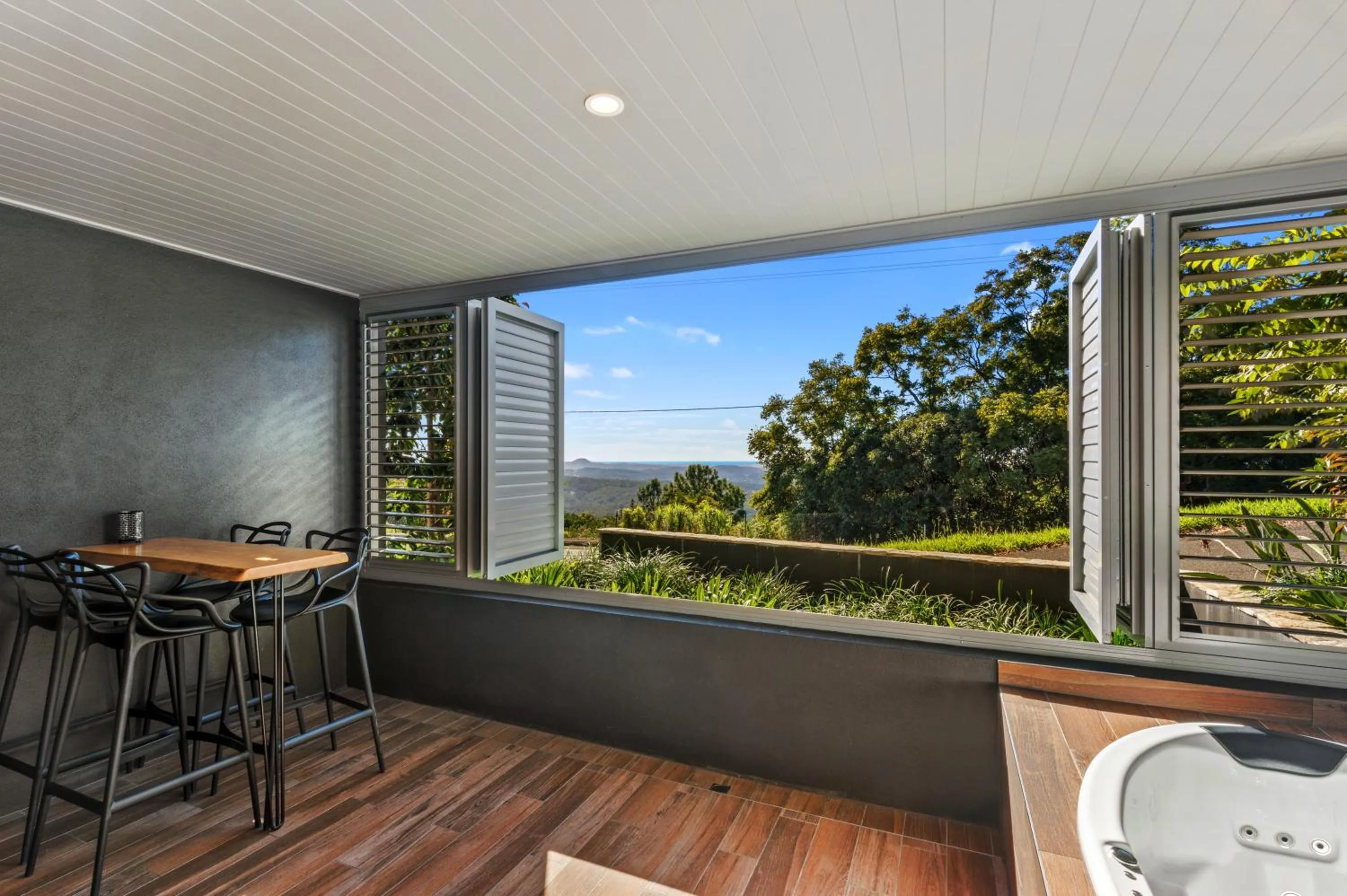 Balcony/Terrace in Altitude On Montville