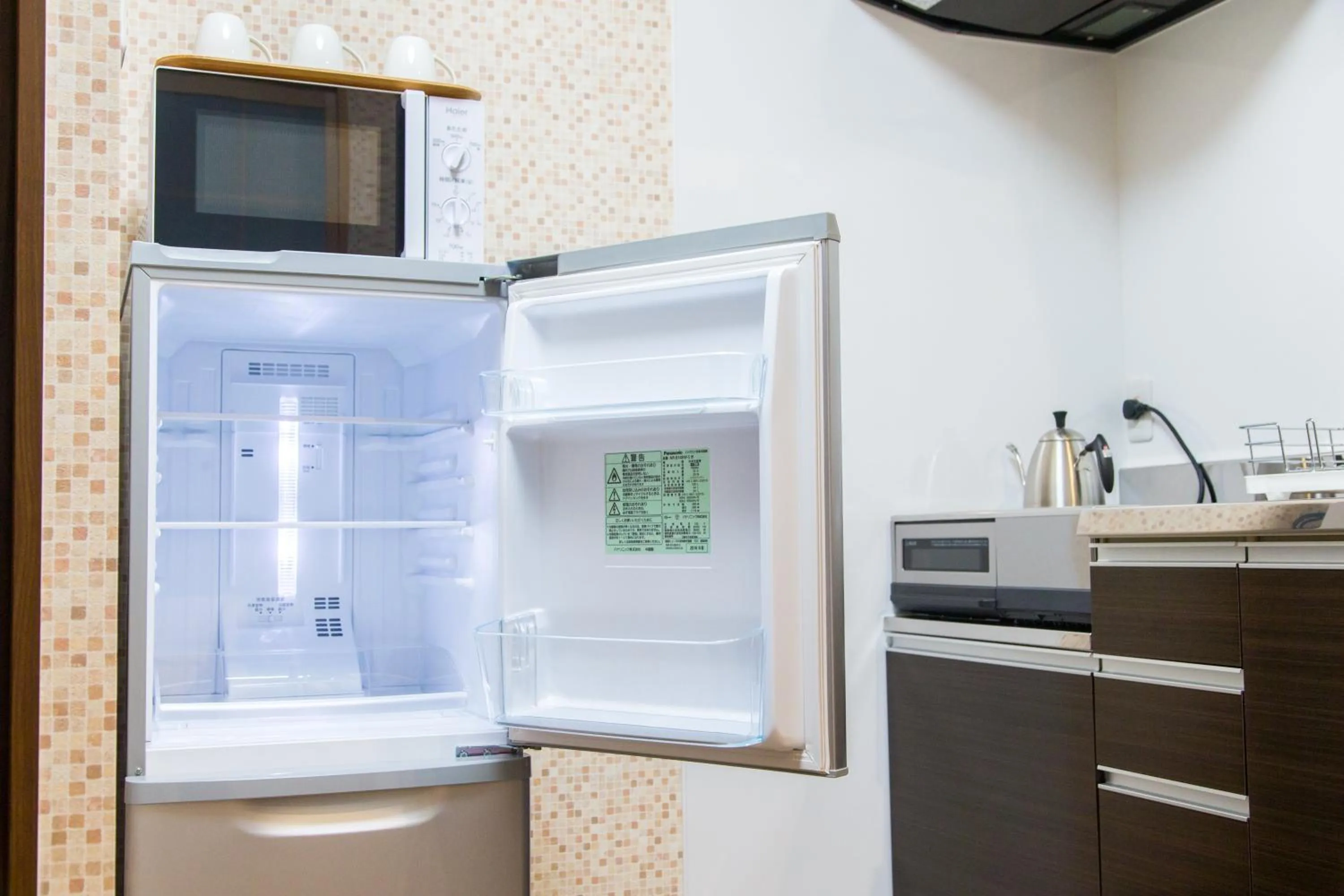 Kitchen or kitchenette in Rokuhara Inn
