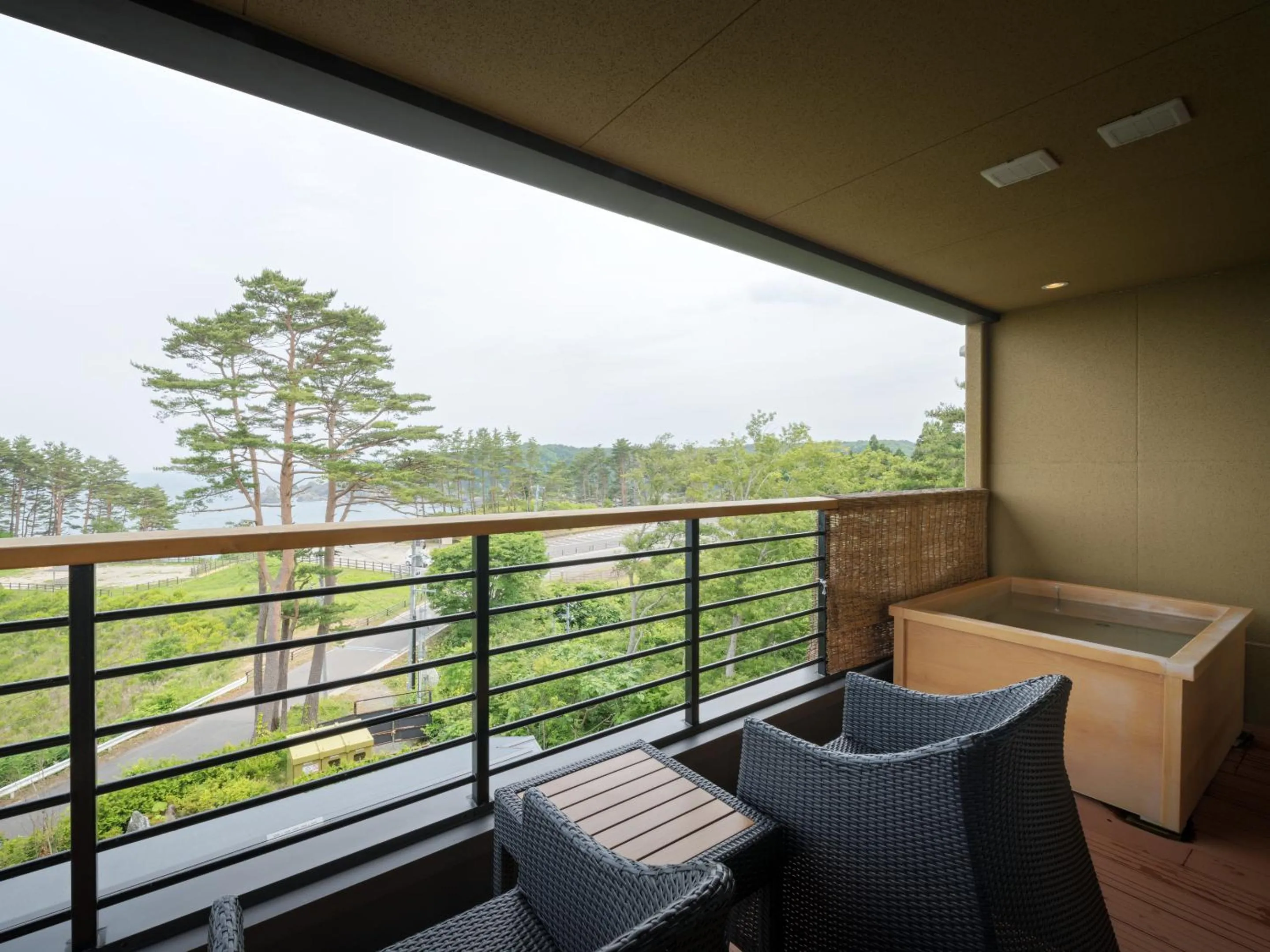 Day in Nagisatei Taroan