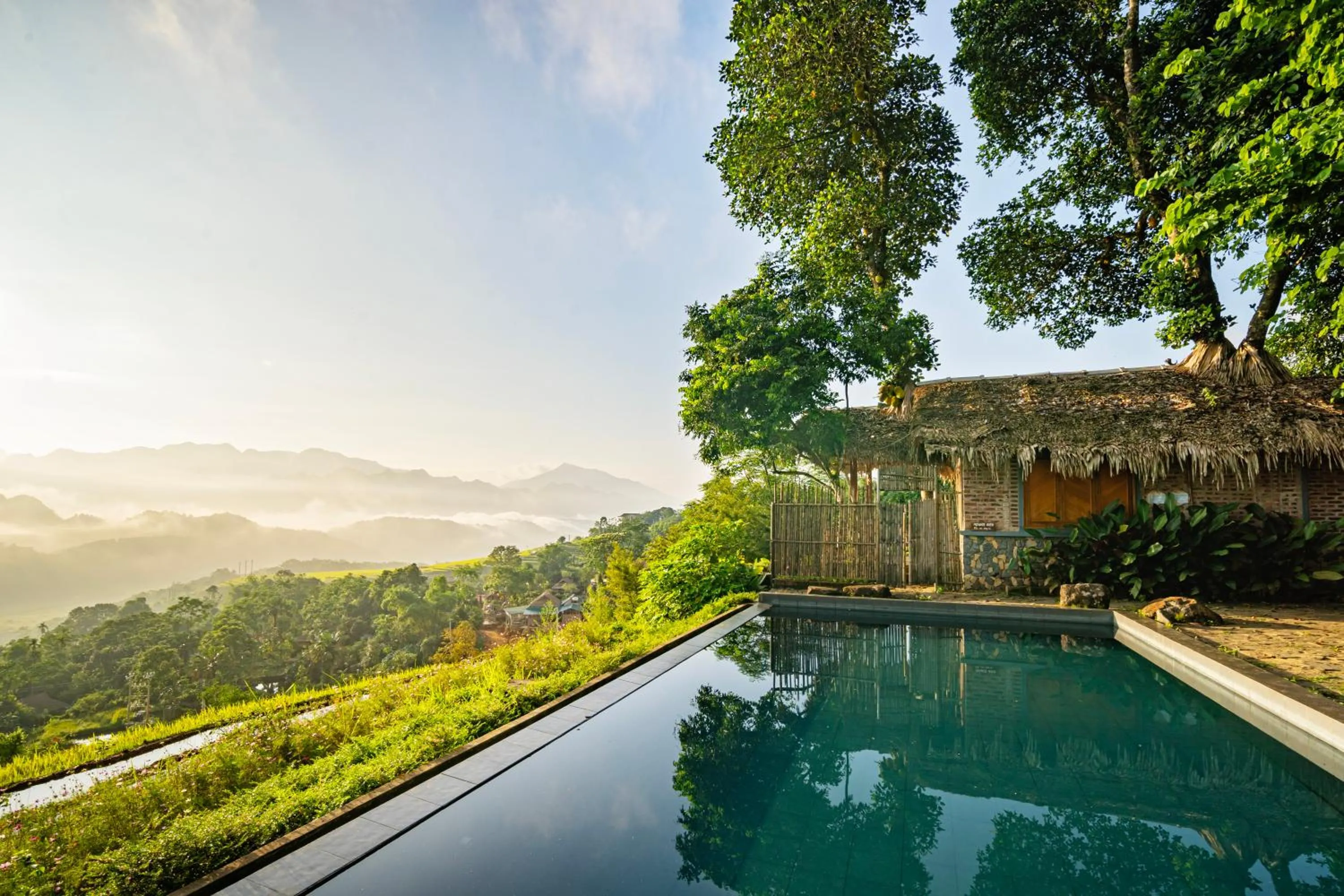 Swimming pool in Puluong Retreat