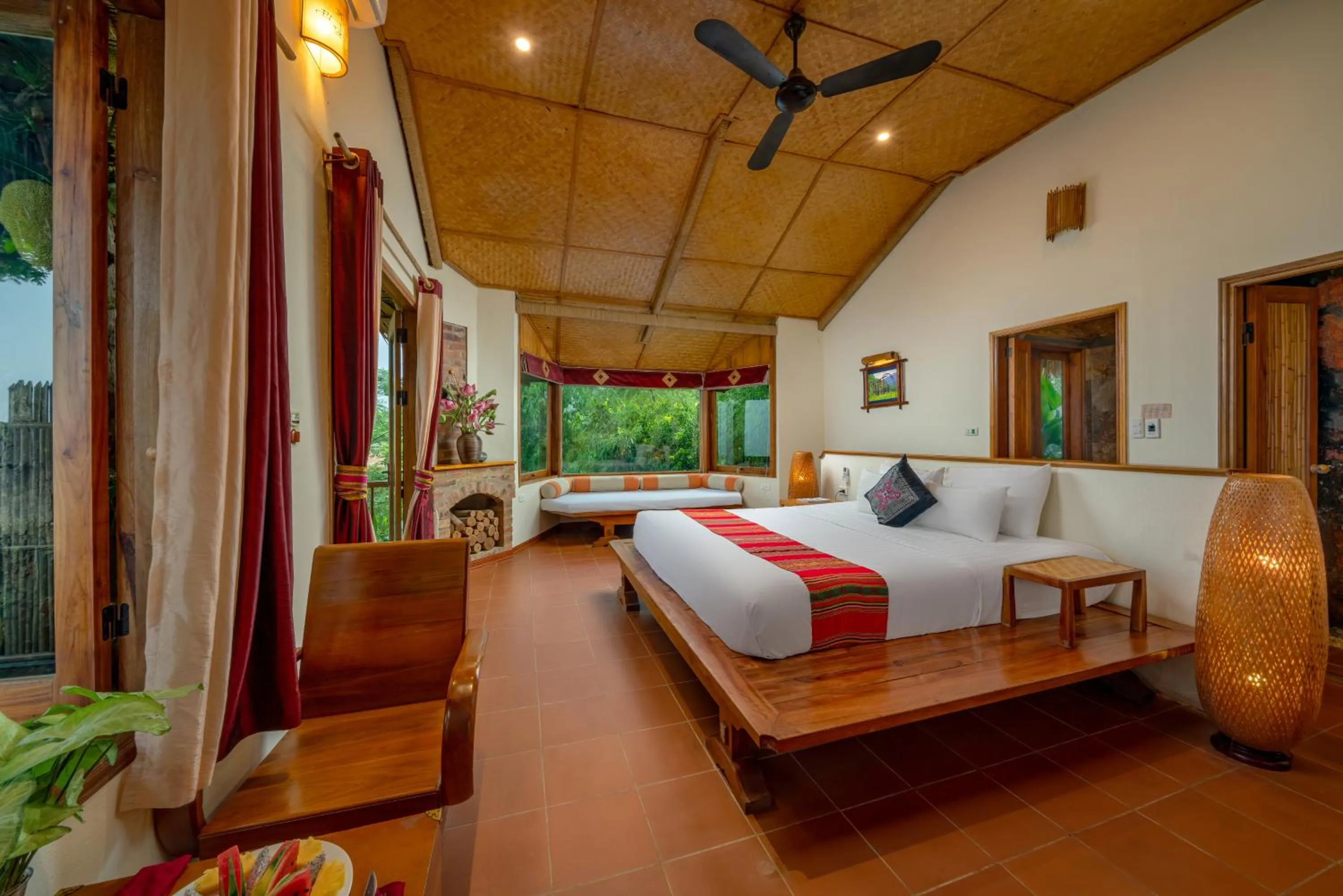 Bed in Puluong Retreat