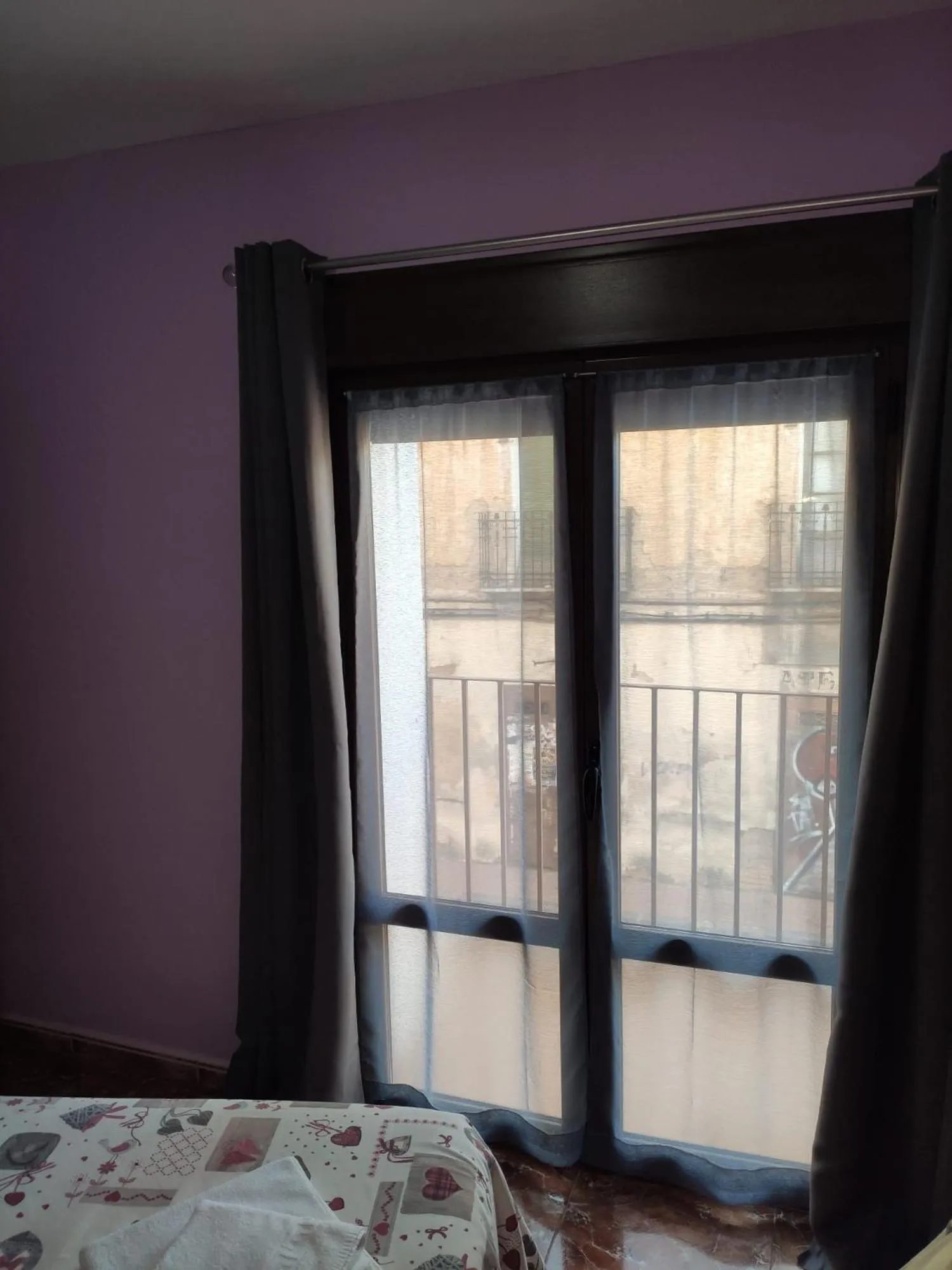 Bedroom, Bed in Hostal El Bodegon