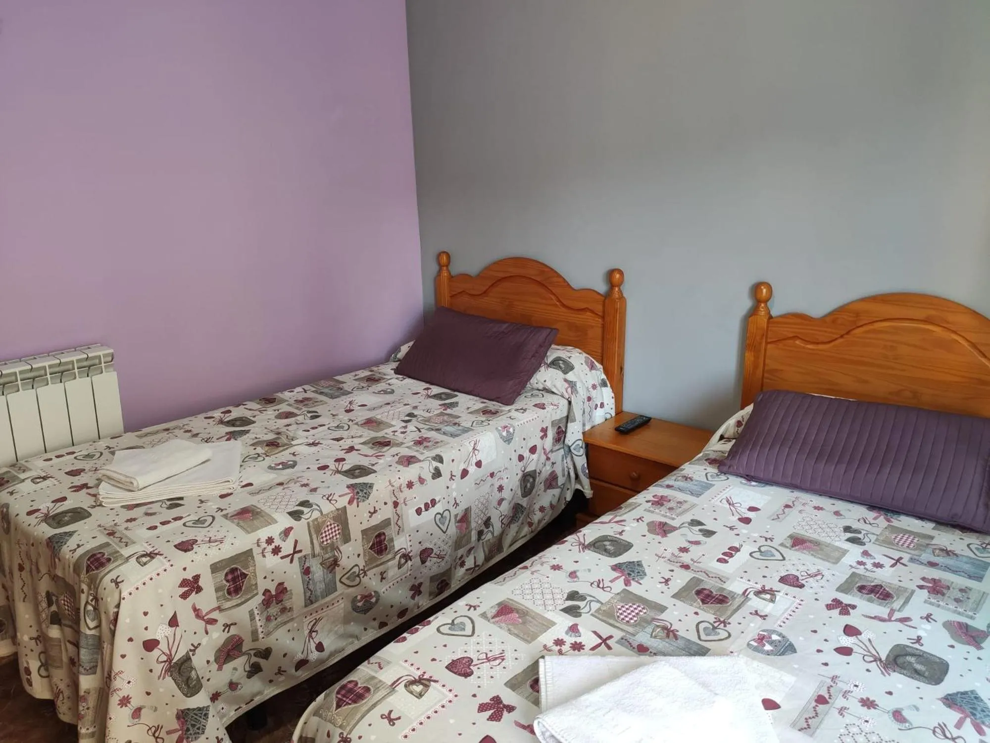 Bedroom, Bed in Hostal El Bodegon