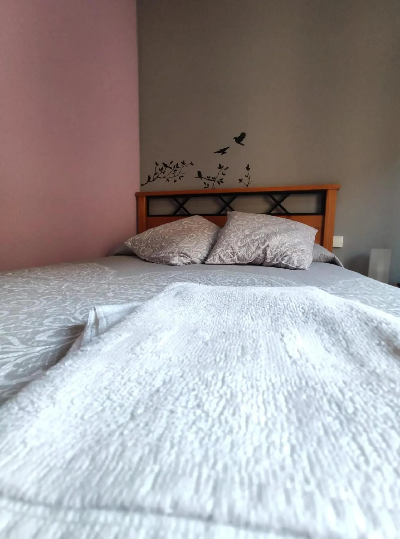 Bedroom, Bed in Hostal El Bodegon