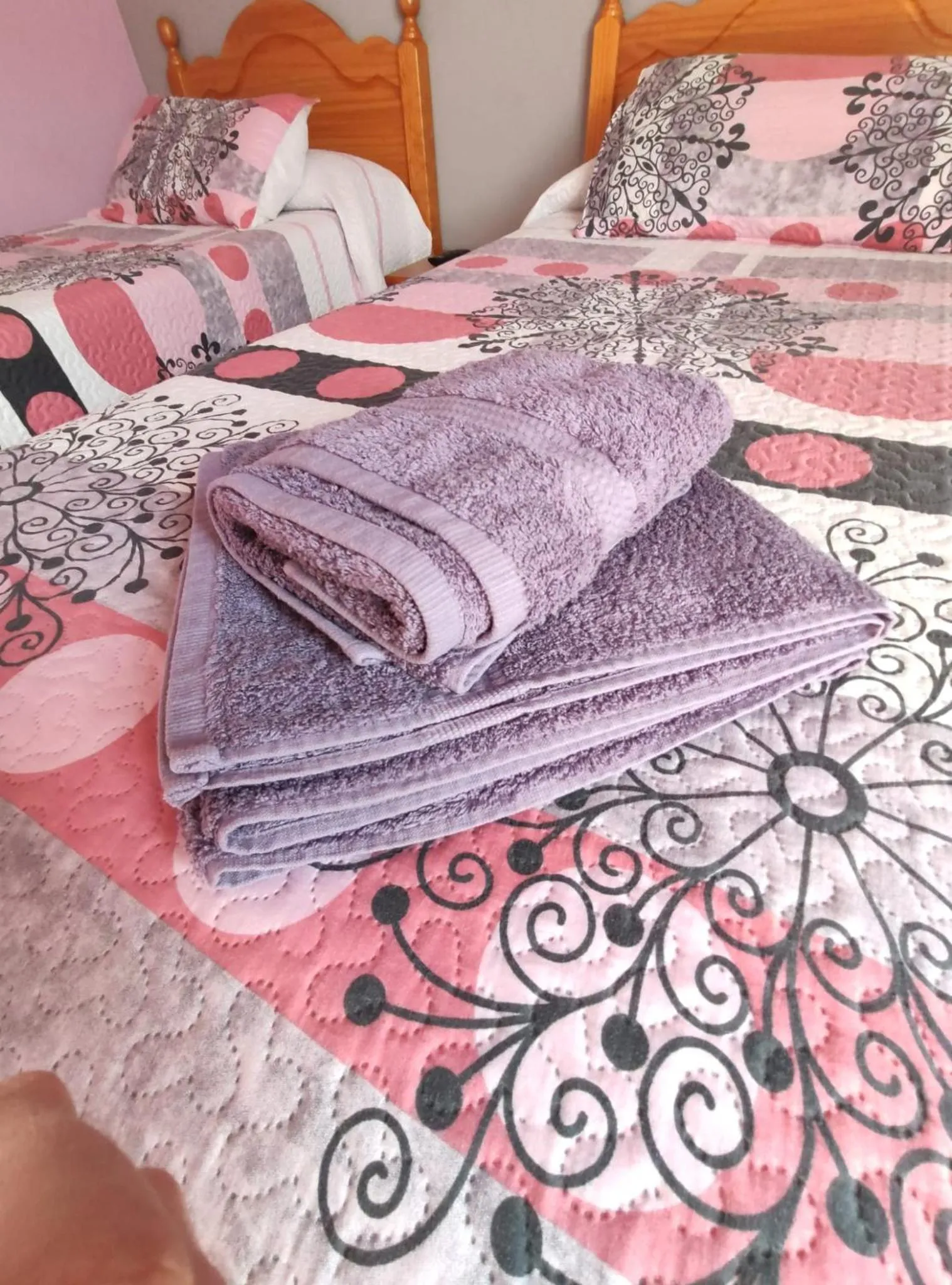 Bedroom, Bed in Hostal El Bodegon