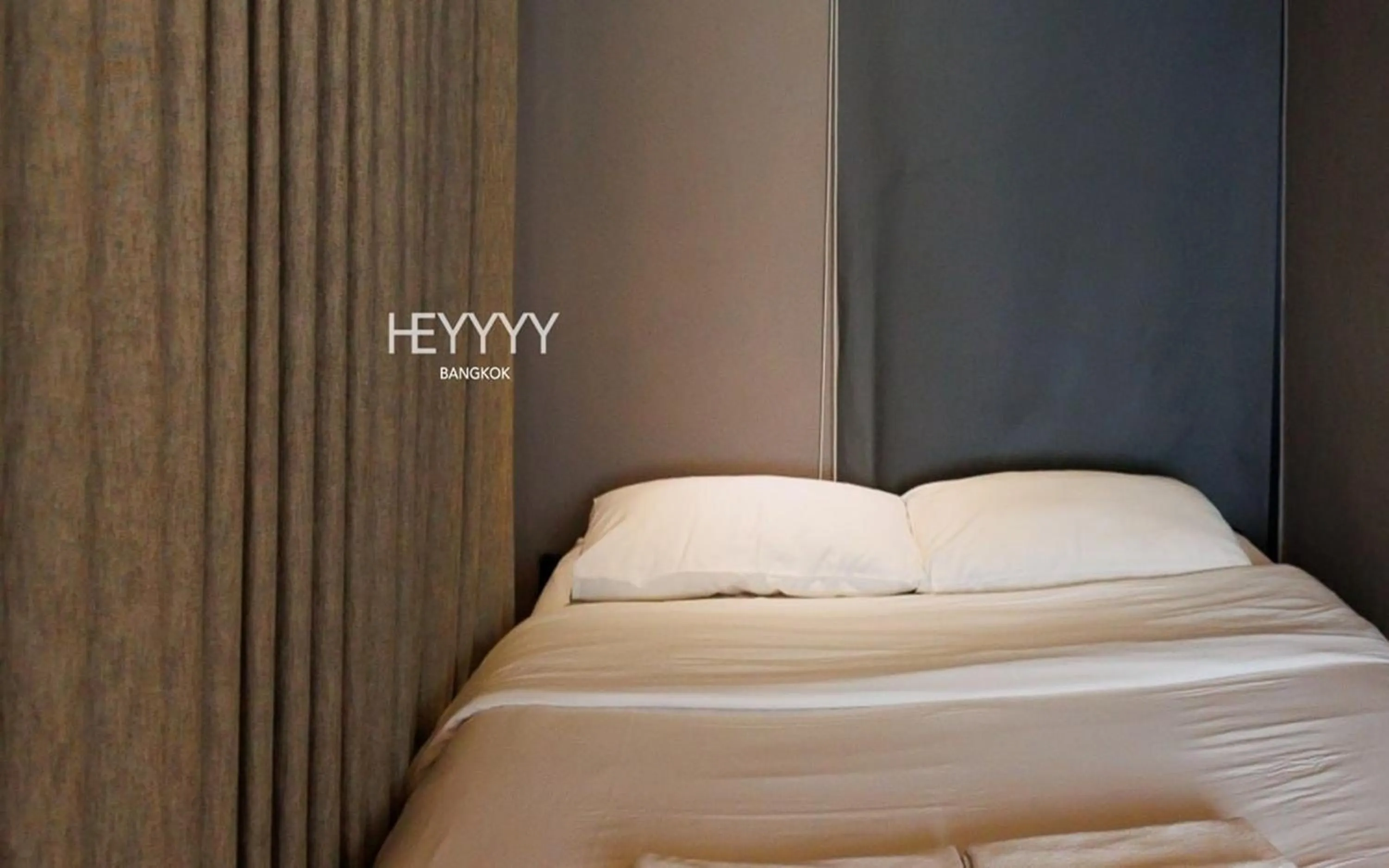 Bed in Heyyyy Bangkok