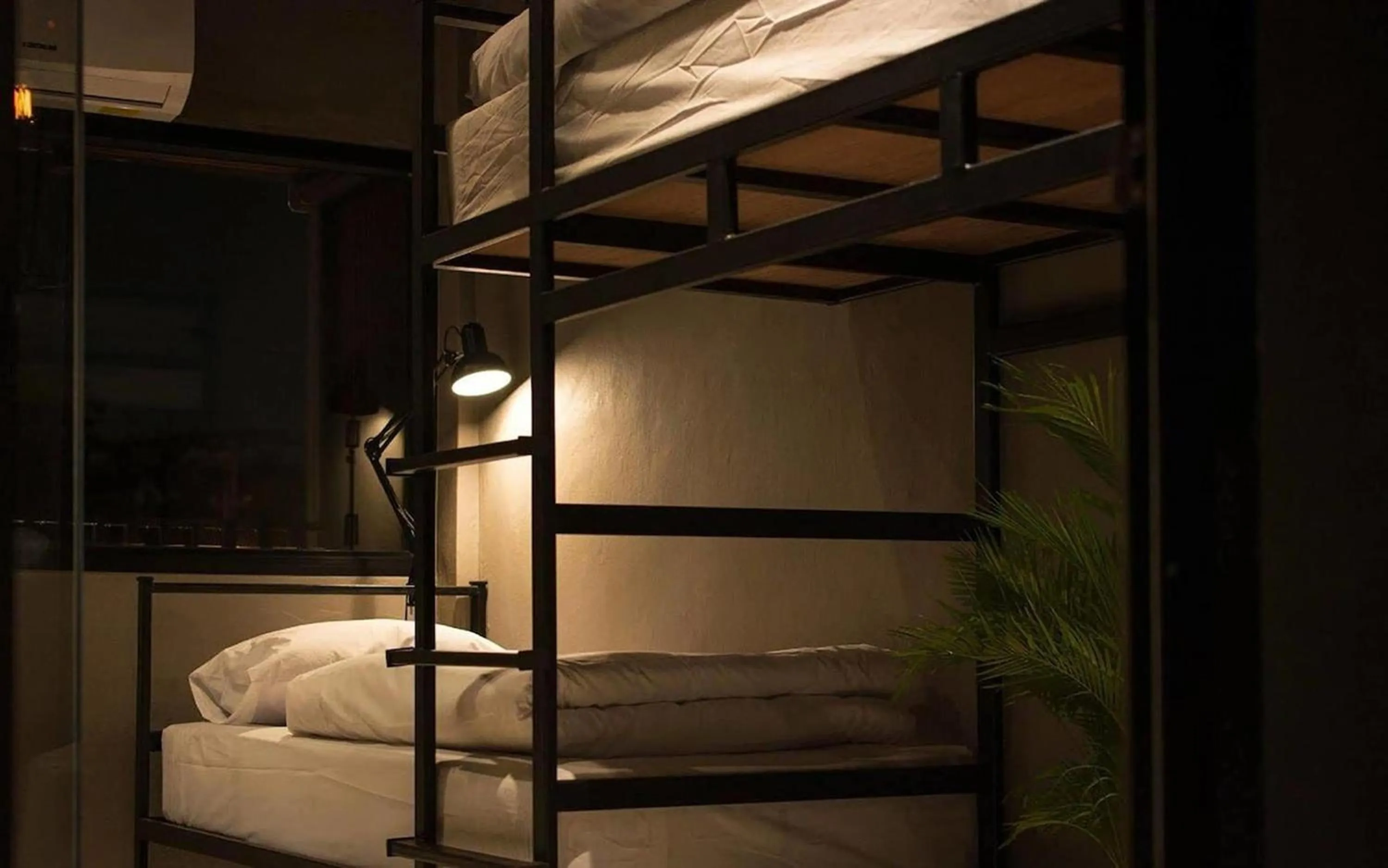 Bed in Heyyyy Bangkok