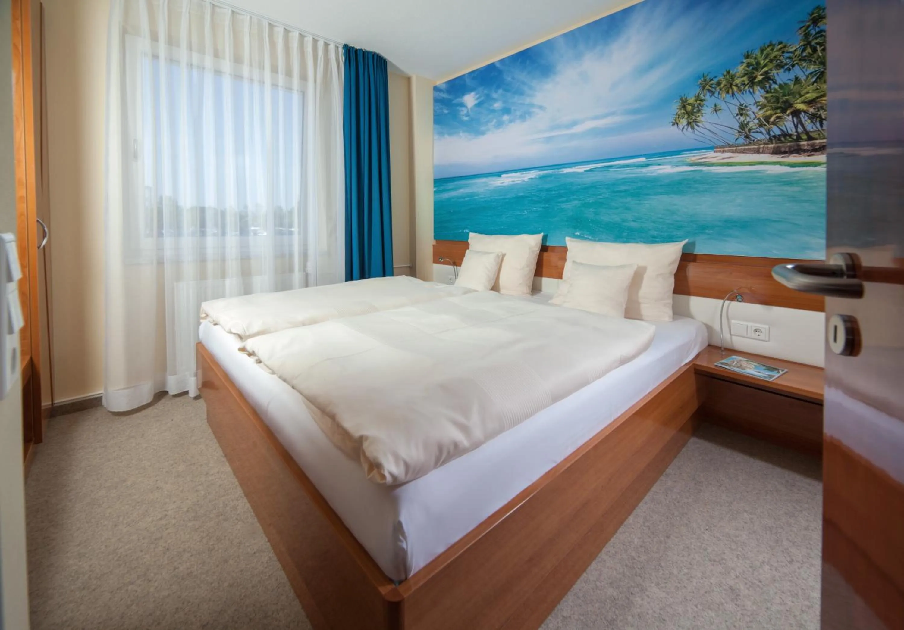 Photo of the whole room, Bed in Victory Gästehaus Therme Erding