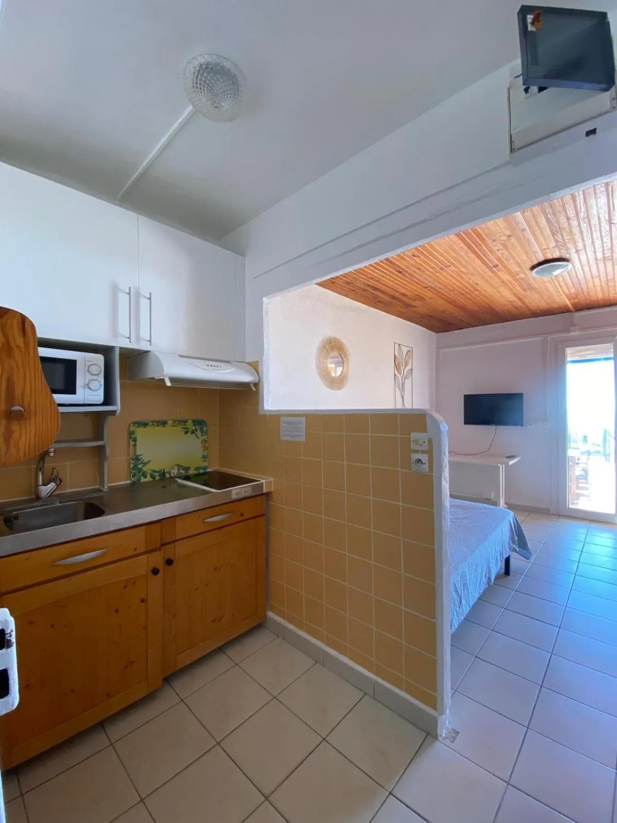 Kitchen or kitchenette in Le Surplage