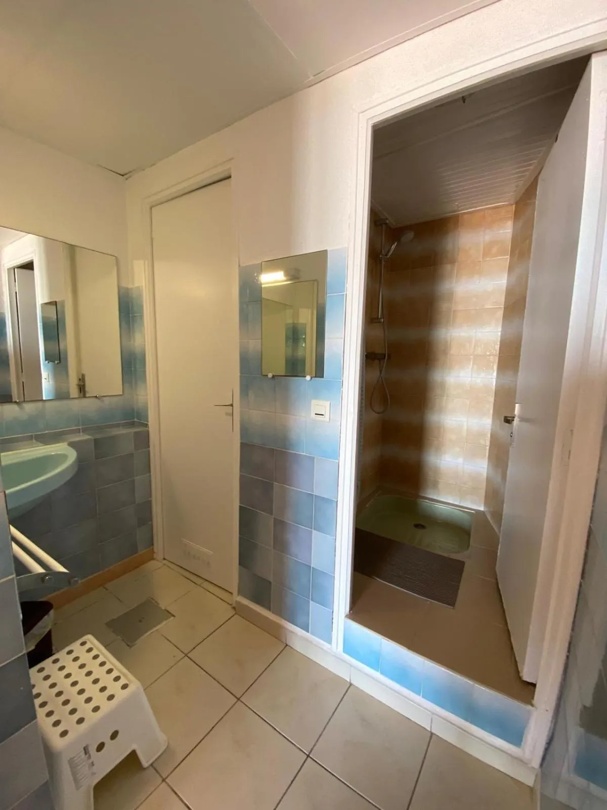 Bathroom in Le Surplage