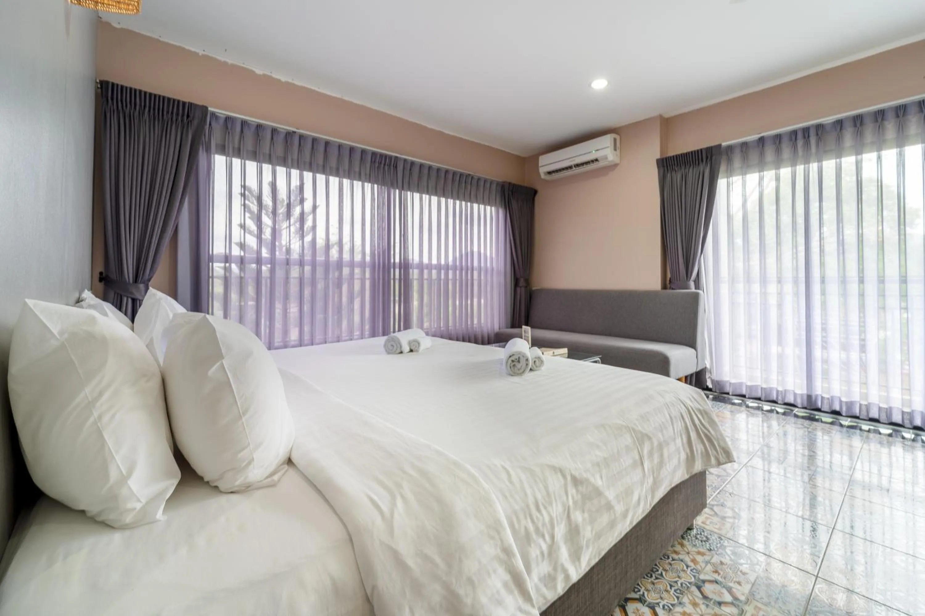 Bed in Grandsiri Resort KhaoYai