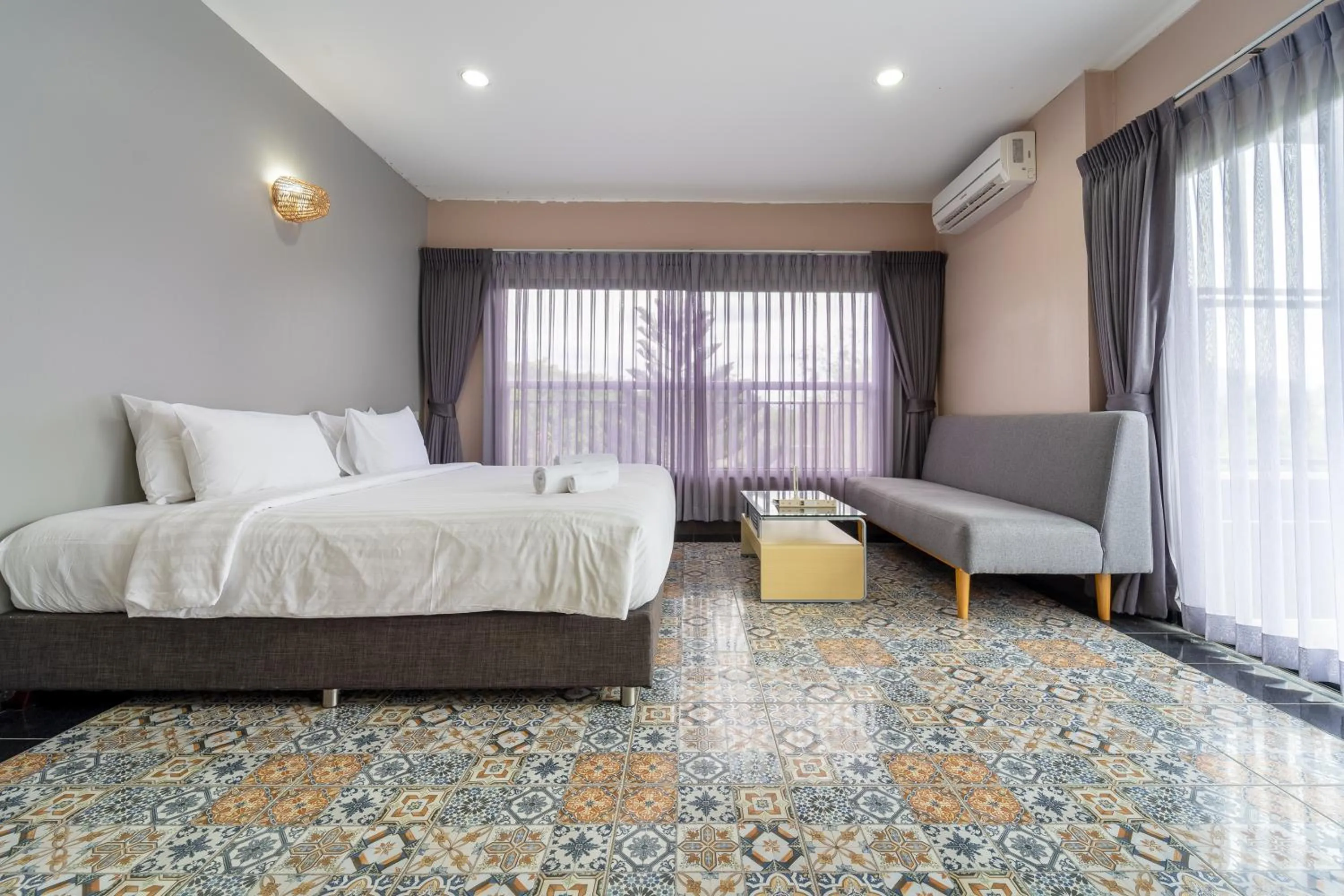 Bed in Grandsiri Resort KhaoYai