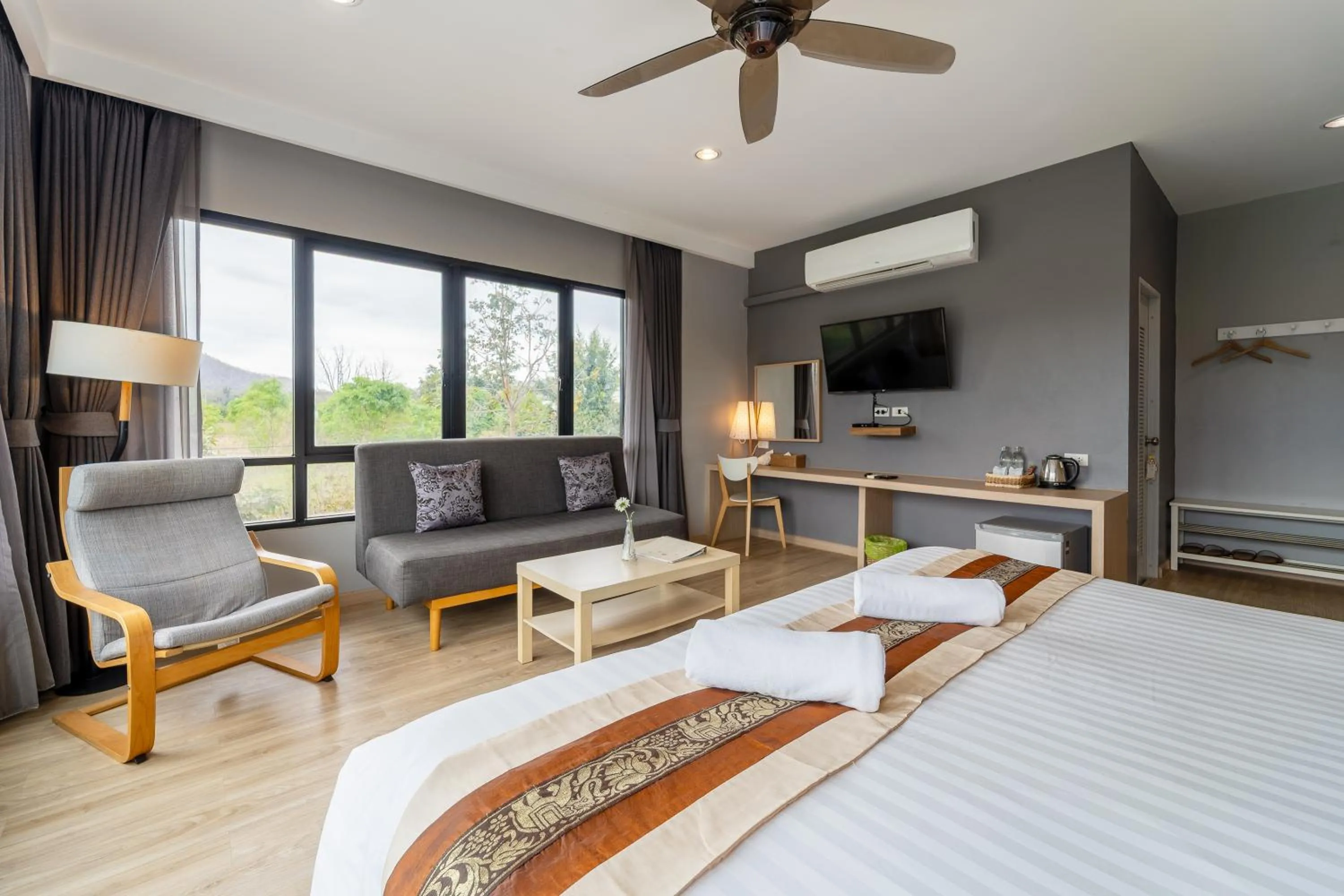 TV and multimedia, Bed in Grandsiri Resort KhaoYai