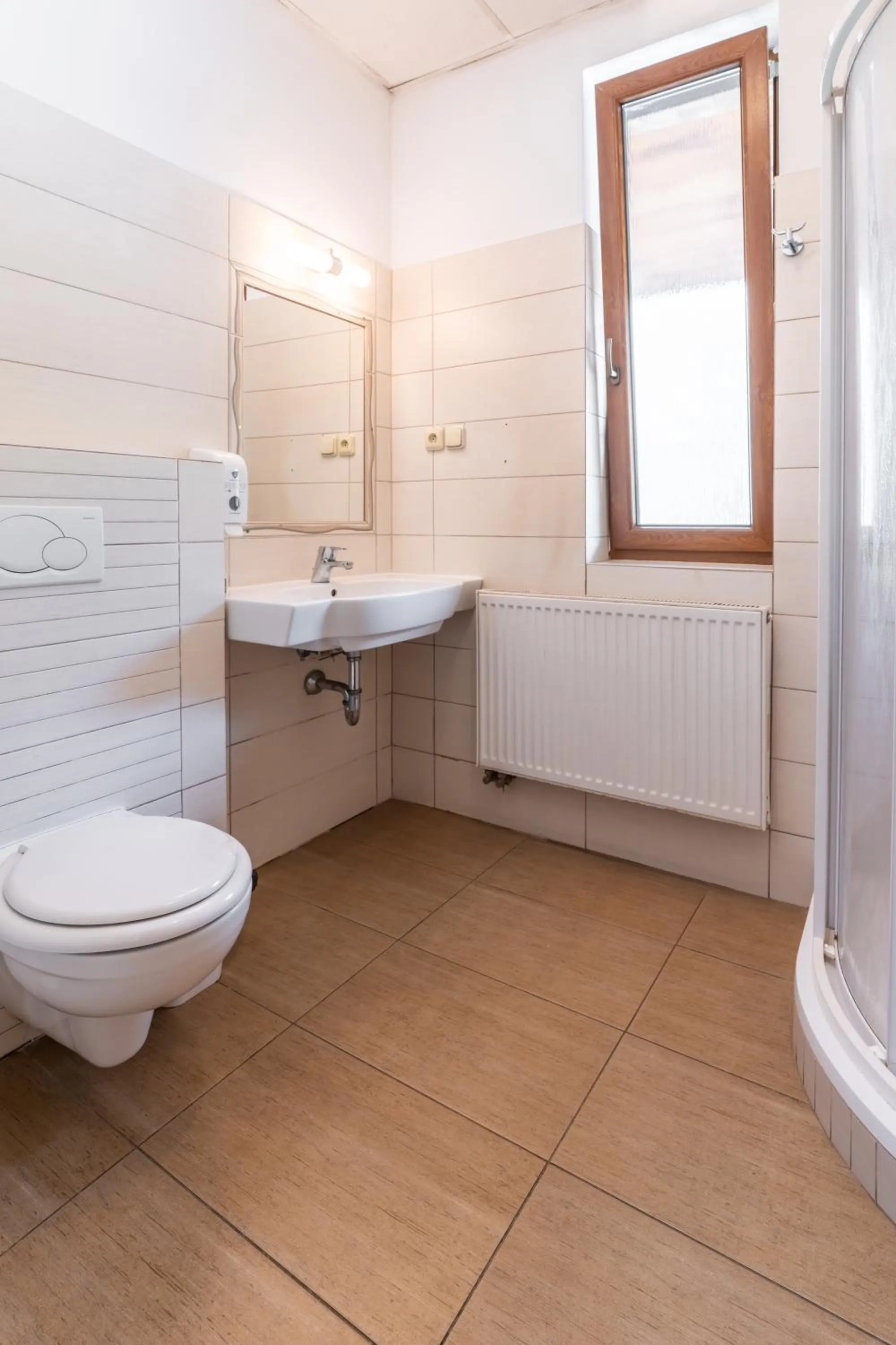 Bathroom in Archa hotel