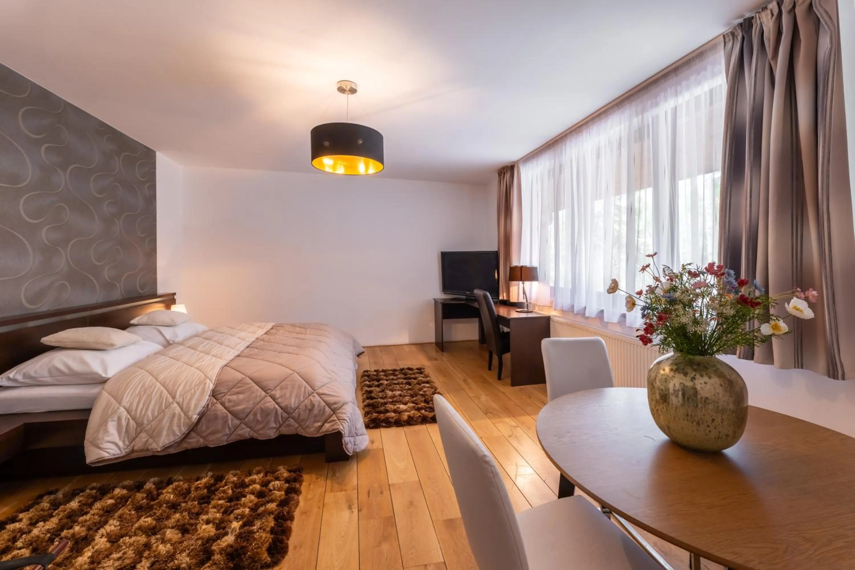 Bedroom, Bed in Archa hotel