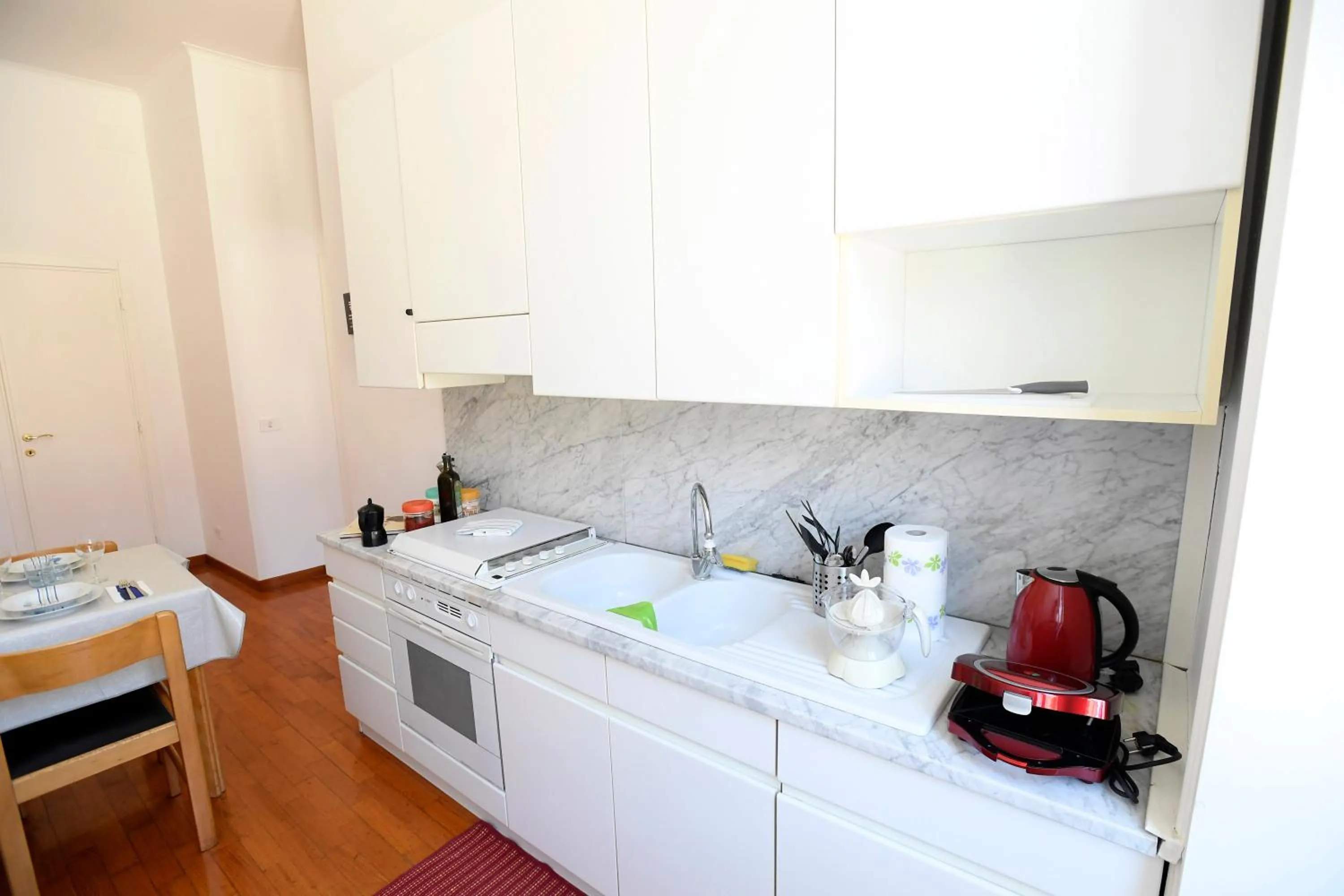 Coffee/tea facilities in Big House Colosseum