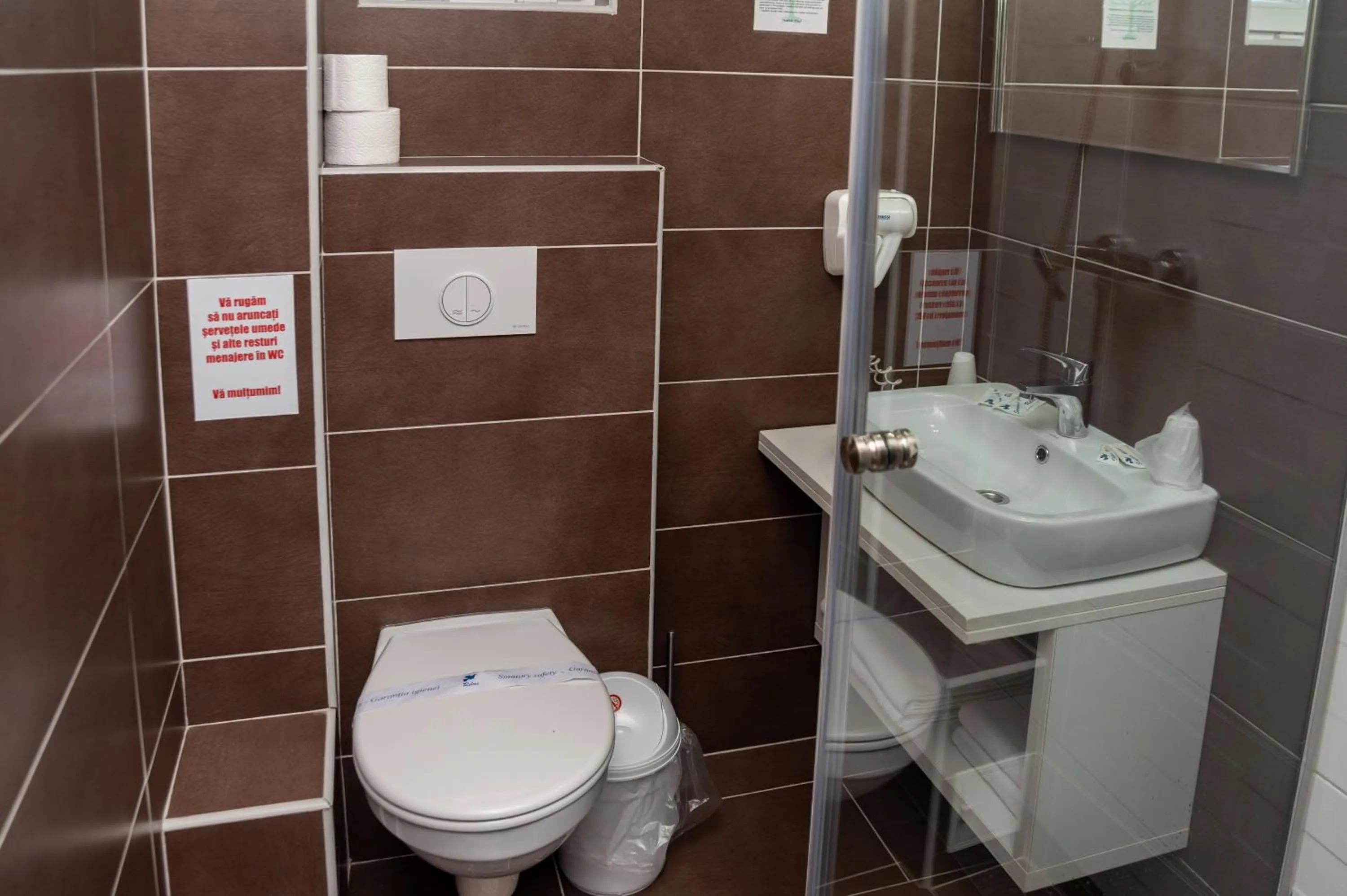 Bathroom in Complex Turistic Monaco