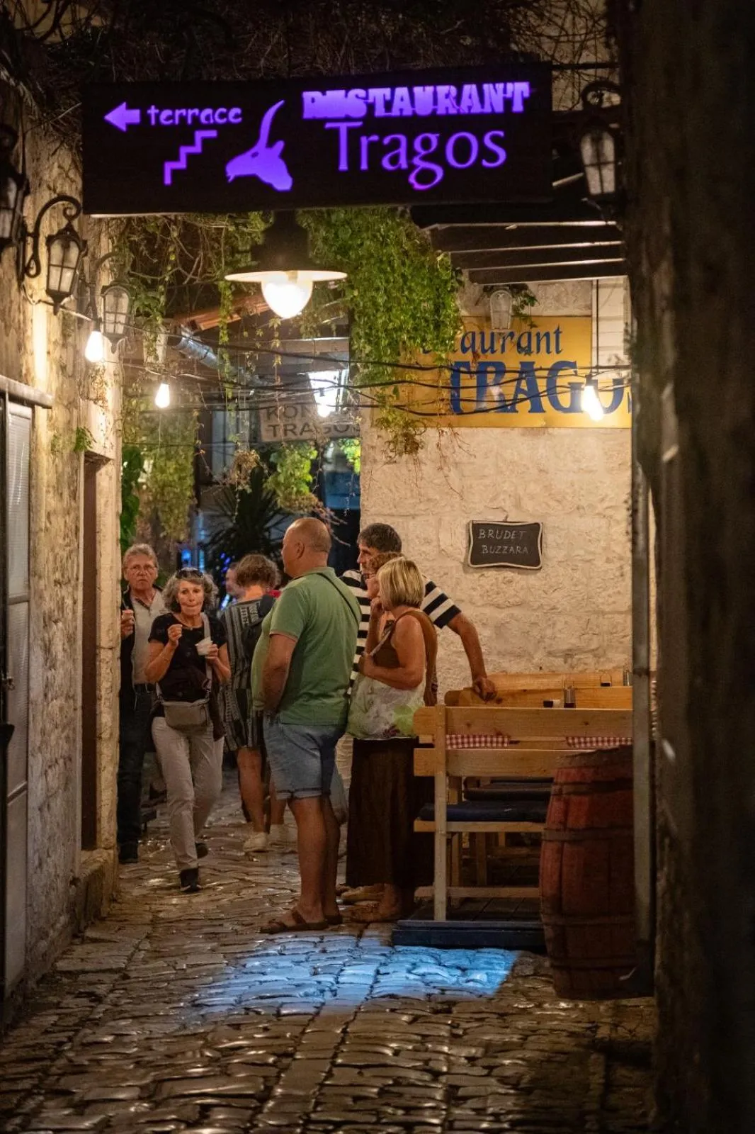 Restaurant/places to eat in Heritage Hotel Tragos