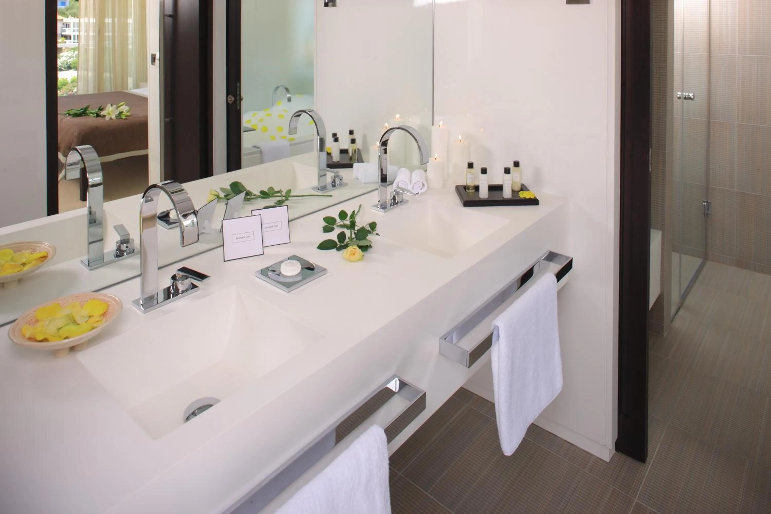 Bathroom in Amfora Hvar Grand Beach Resort