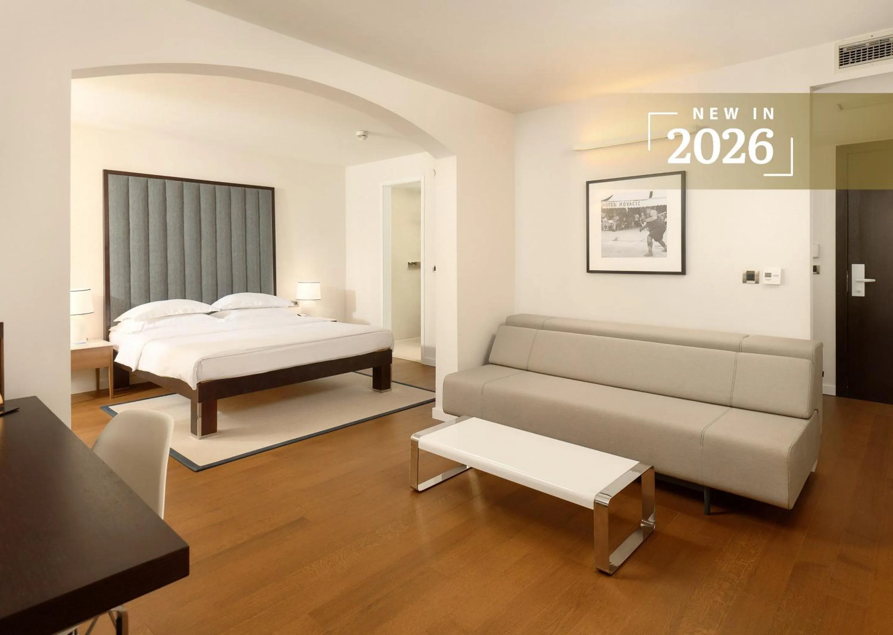 TV and multimedia, Bed in Amfora Hvar Grand Beach Resort