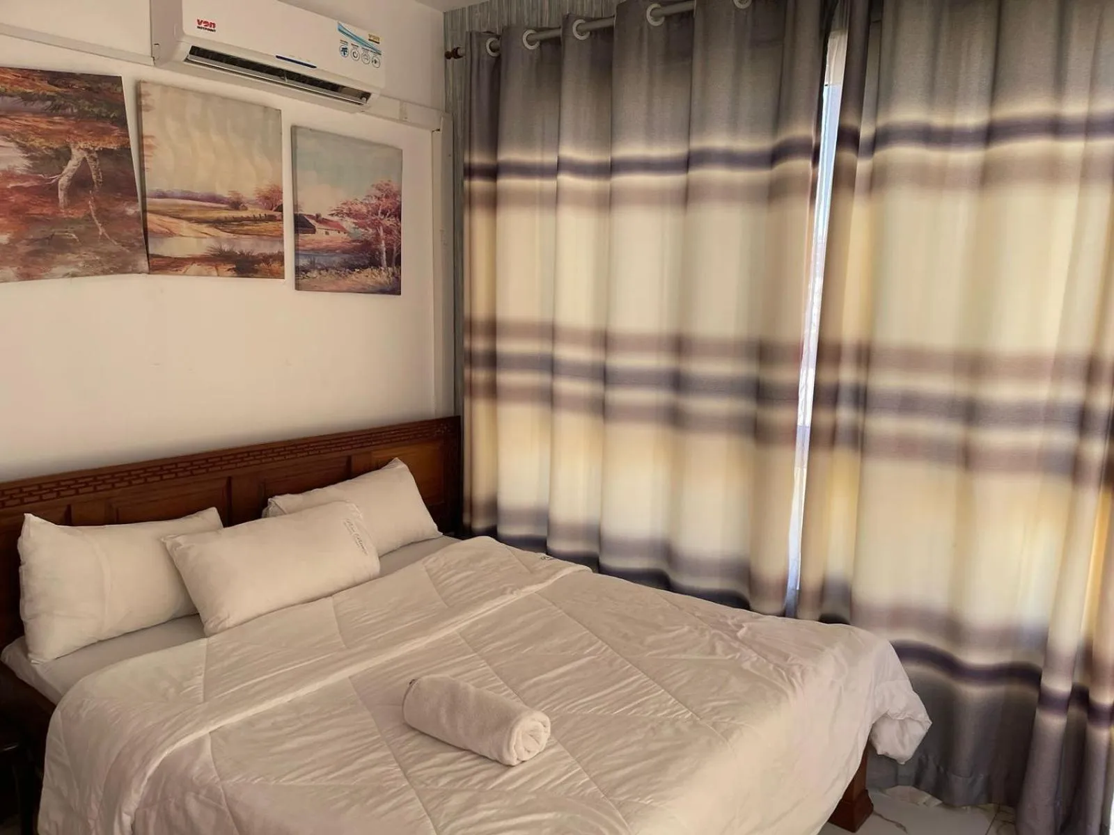 View (from property/room), Bed in Pinebreeze Holiday Resort