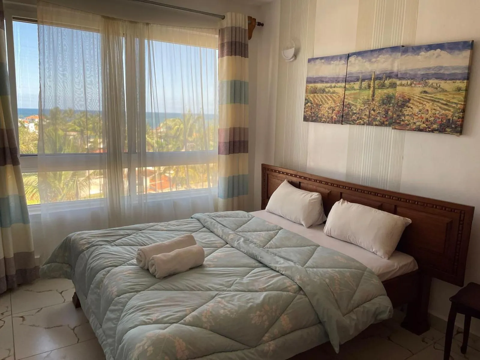 Bed in Pinebreeze Holiday Resort