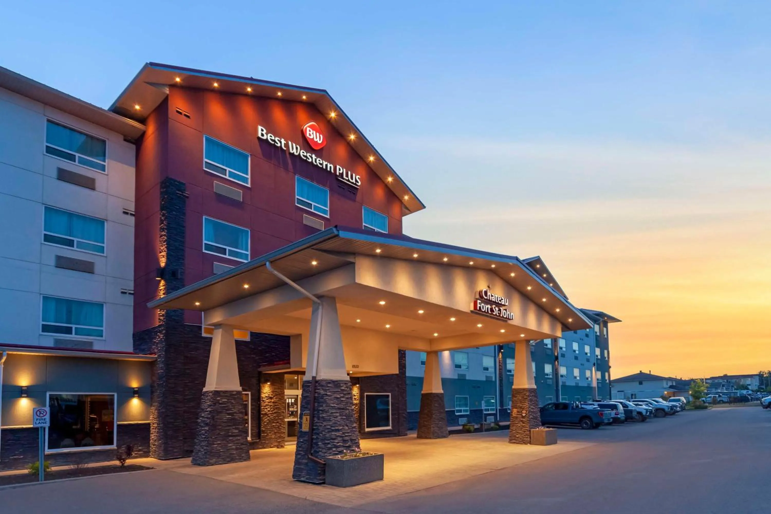 Property building in Best Western Plus Chateau Fort St. John