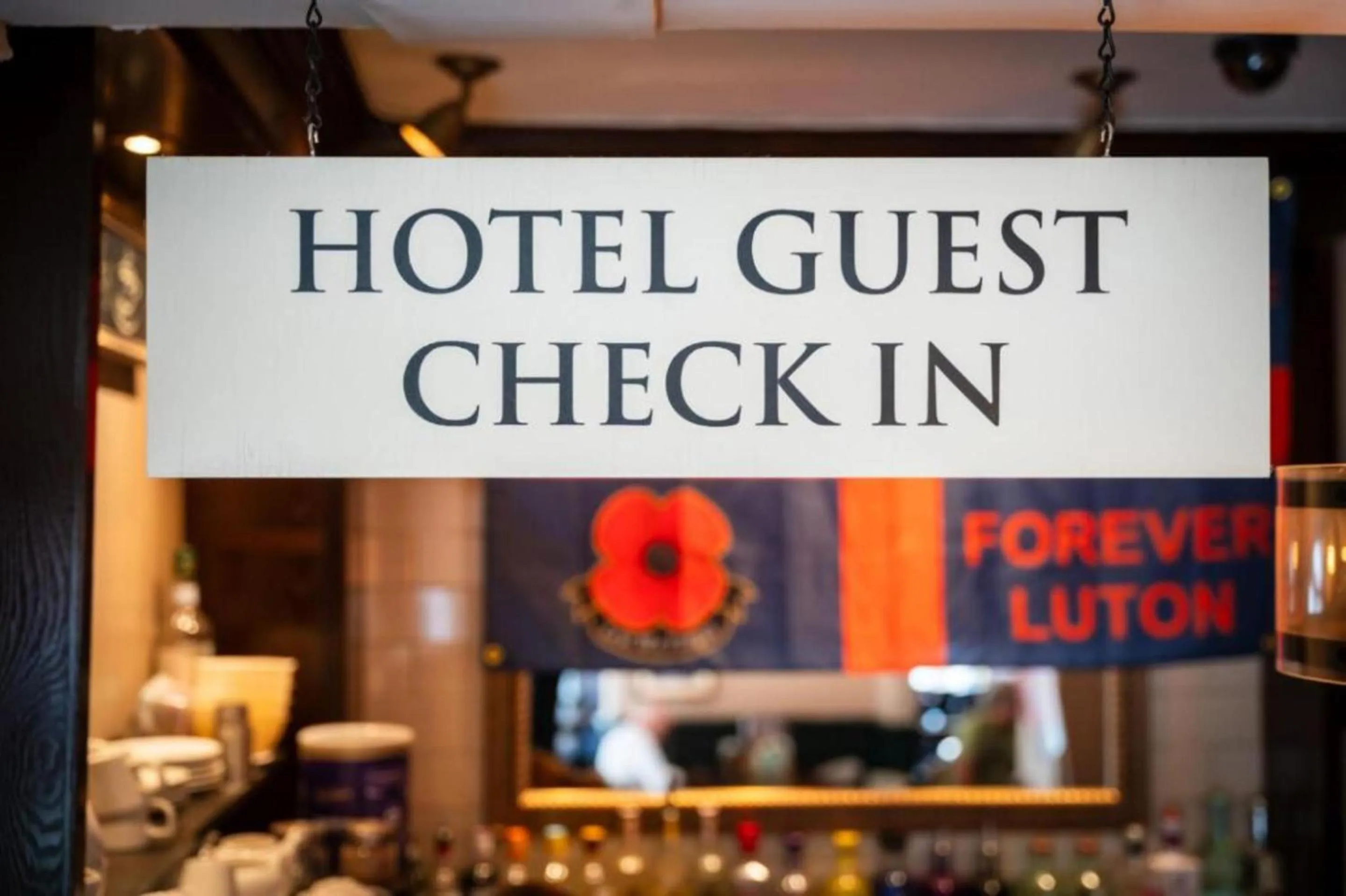 Logo/Certificate/Sign in OYO The Red Lion Hotel