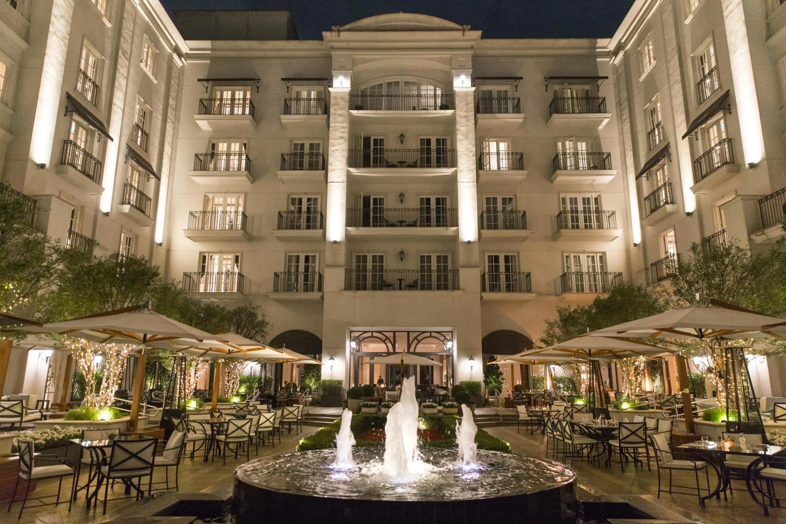 Restaurant/places to eat in Palácio Tangará, Oetker Hotels