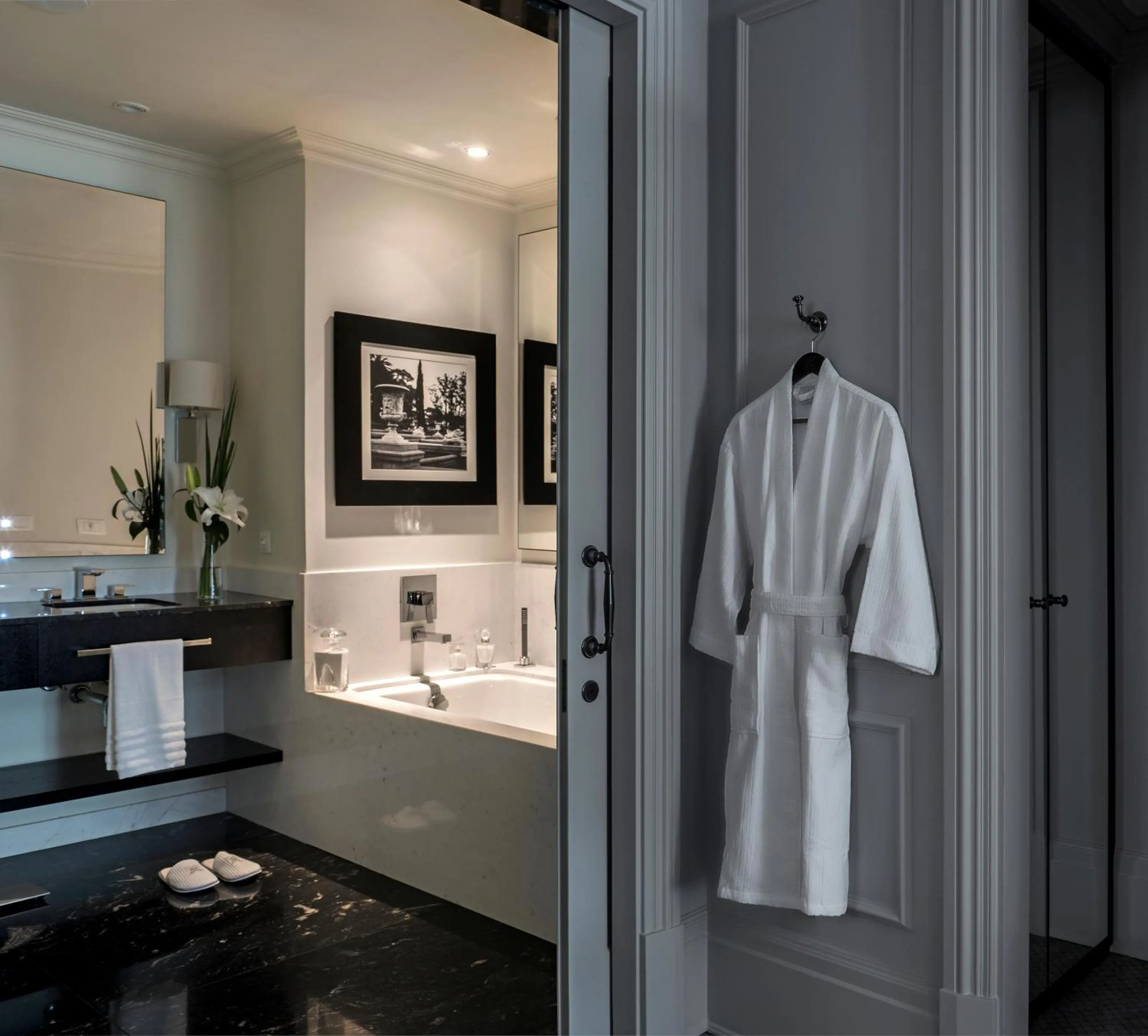 Bathroom in Palácio Tangará, Oetker Hotels