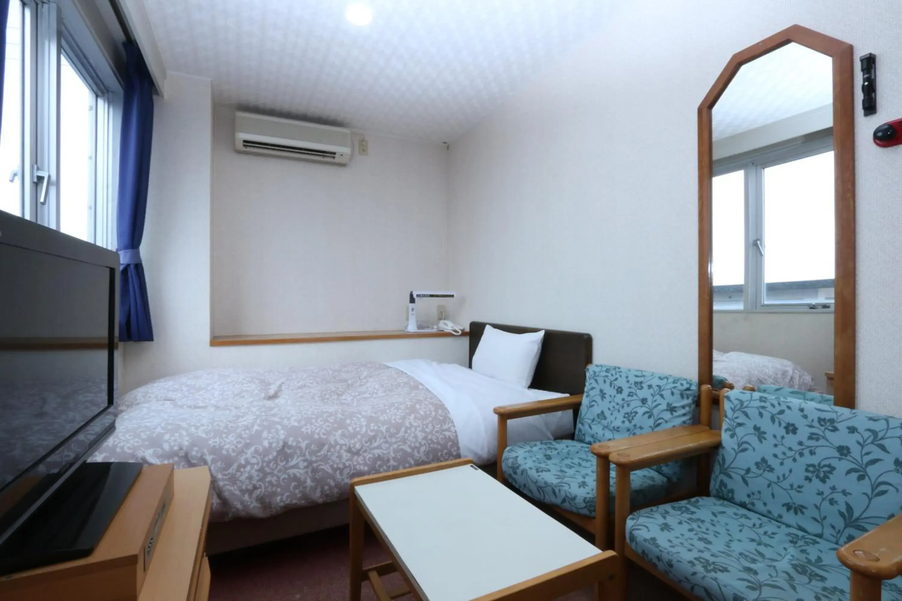 Twin Room in Hotel Auberge Twin Room in Hotel Auberge