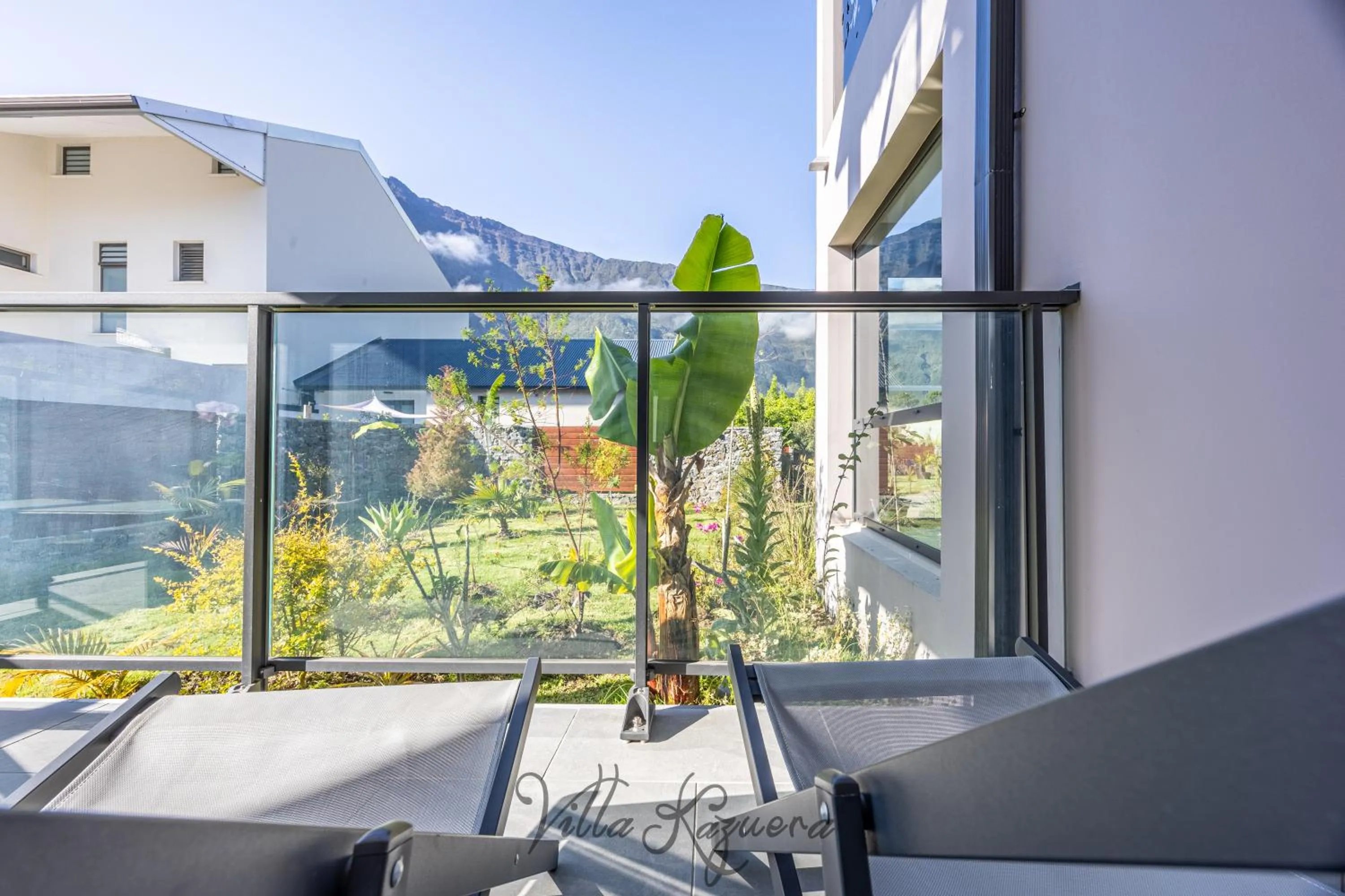 Day in La Villa Kazuera