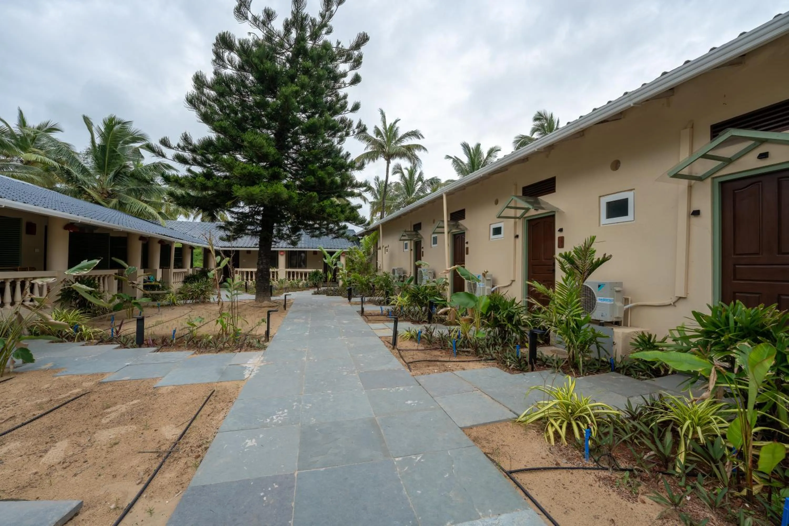 Facade/entrance in C Roque Beach Resort