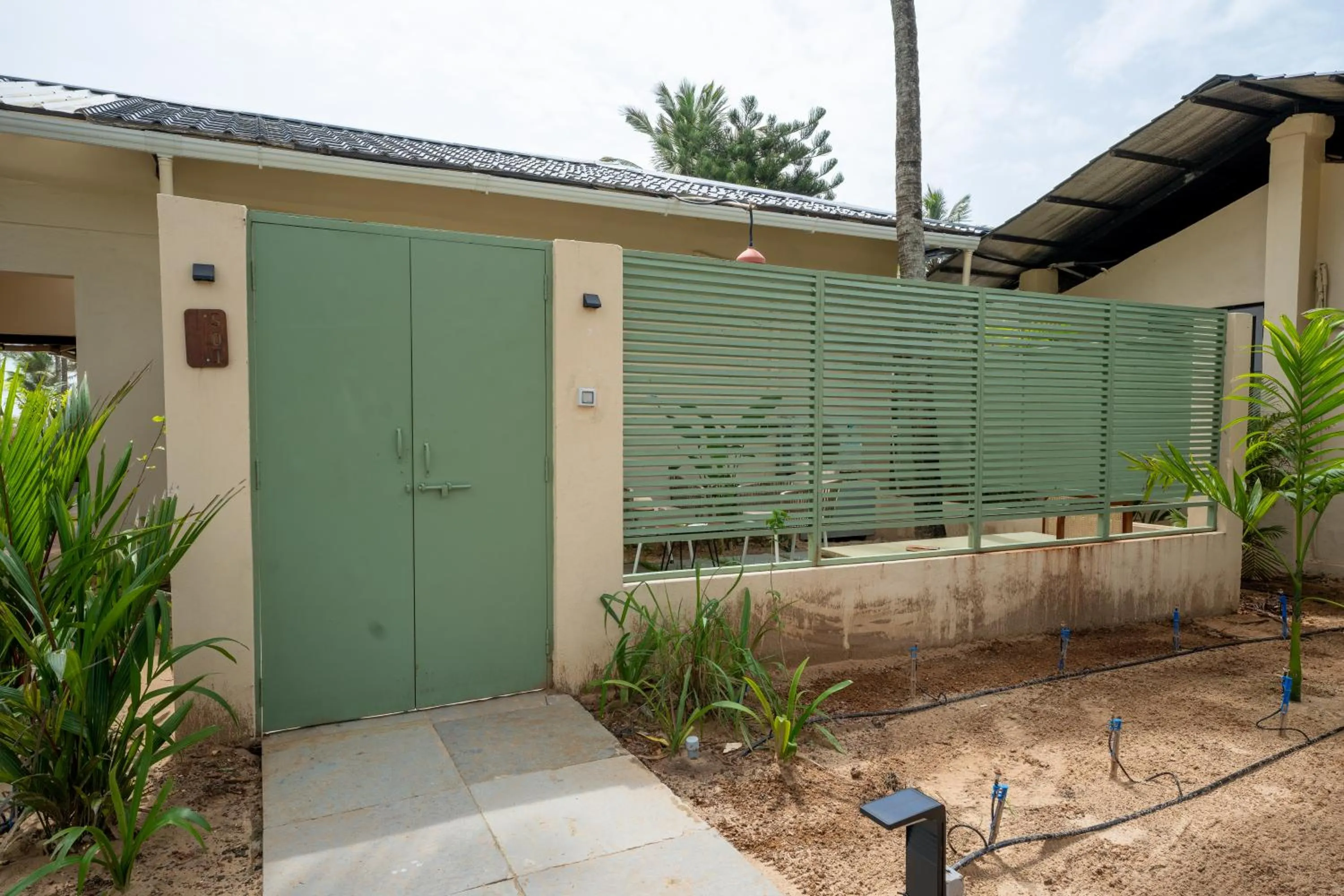 Facade/entrance in C Roque Beach Resort