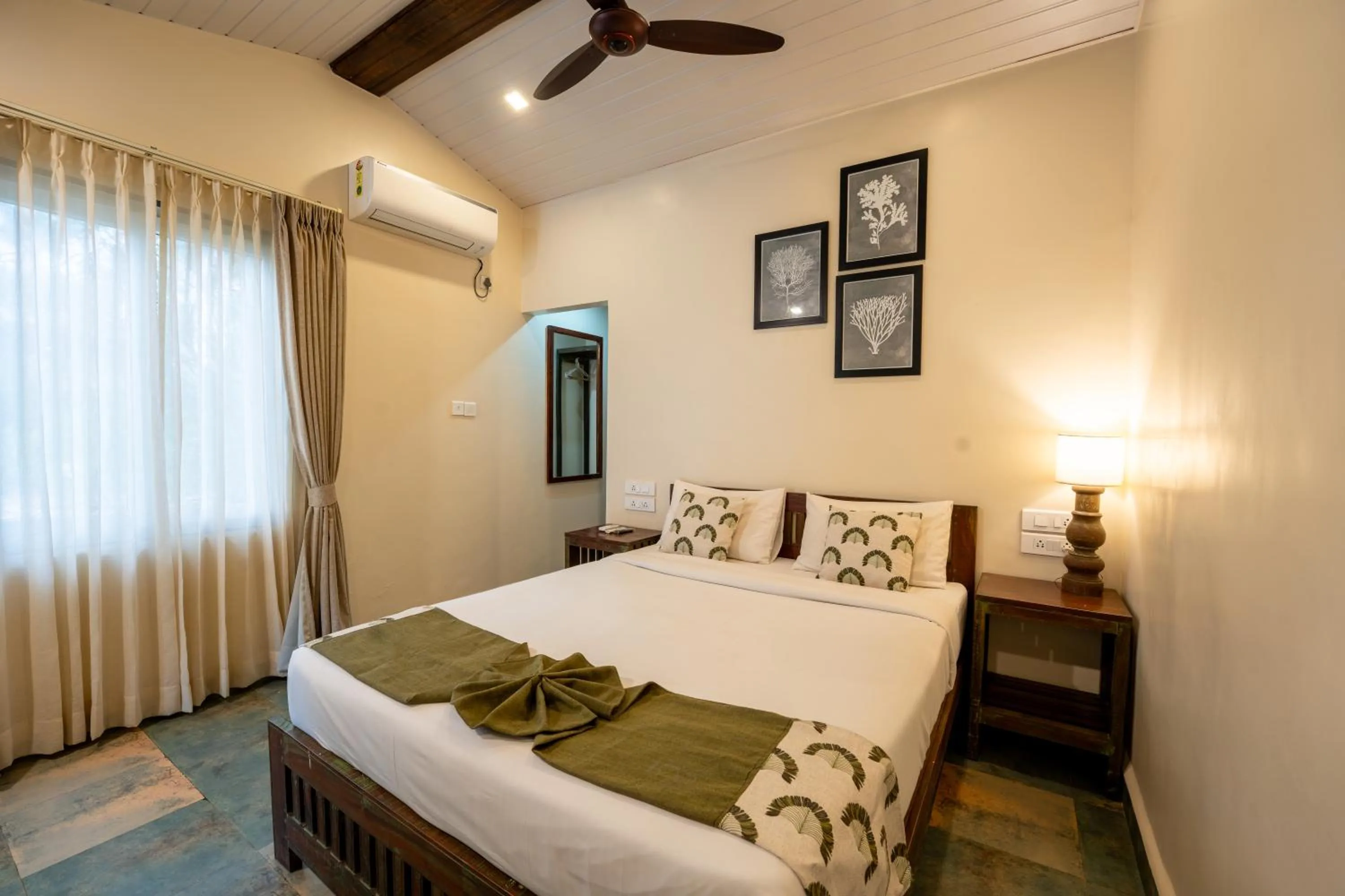 Bed in C Roque Beach Resort