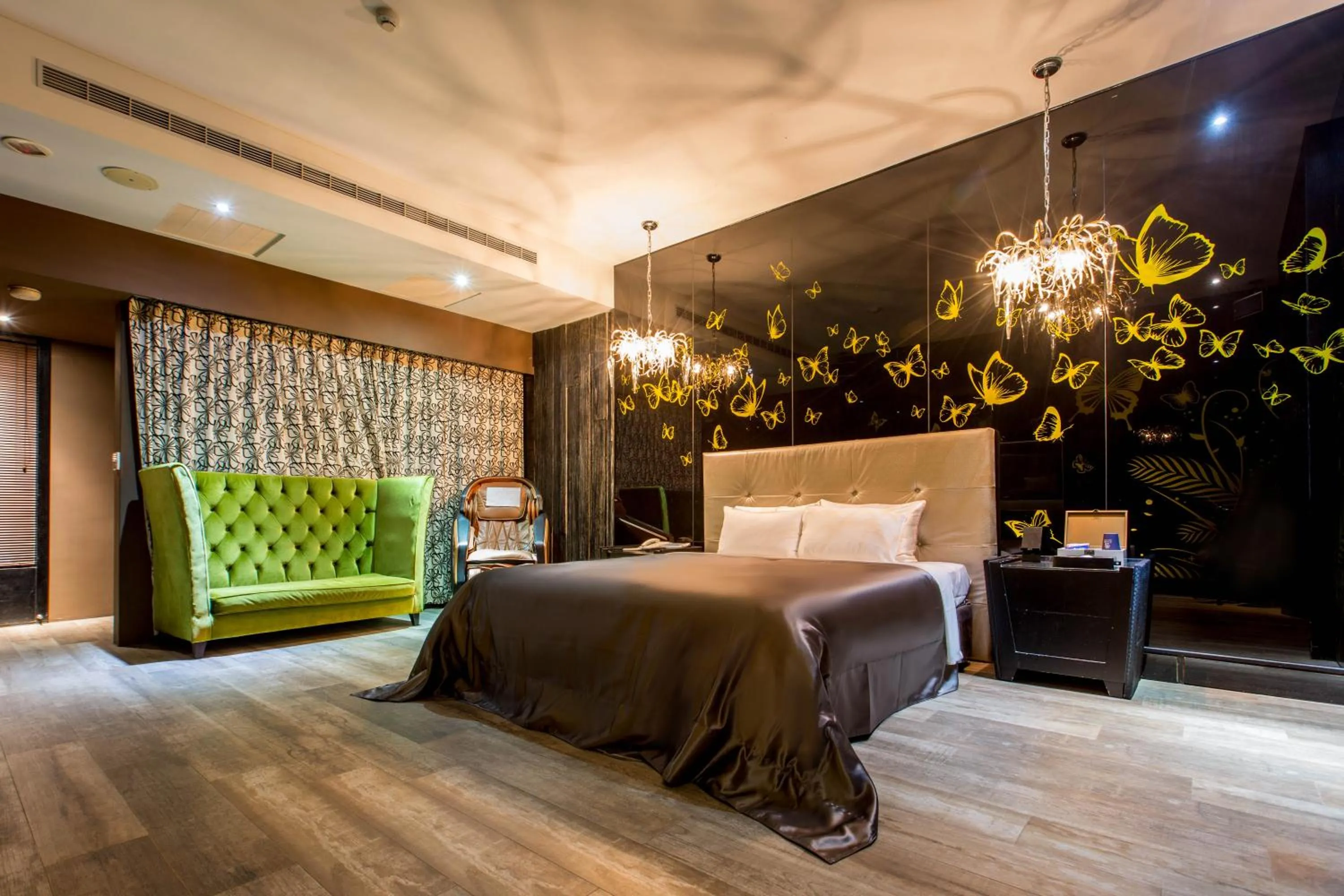 Photo of the whole room, Bed in Feng Cai Motel