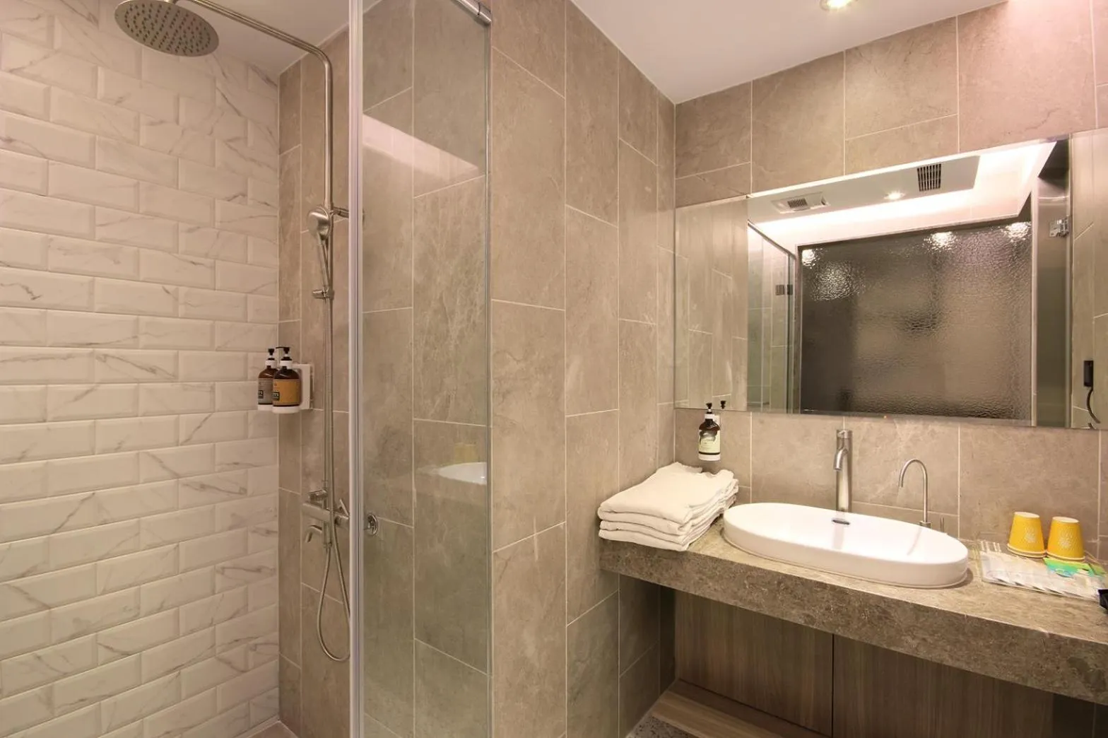 Shower in Region Motel